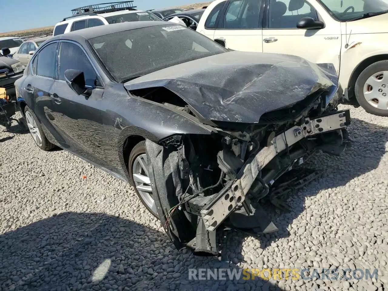4 fotografías del automóvil dañado JTHAA1D21N5120868 LEXUS IS 2022
