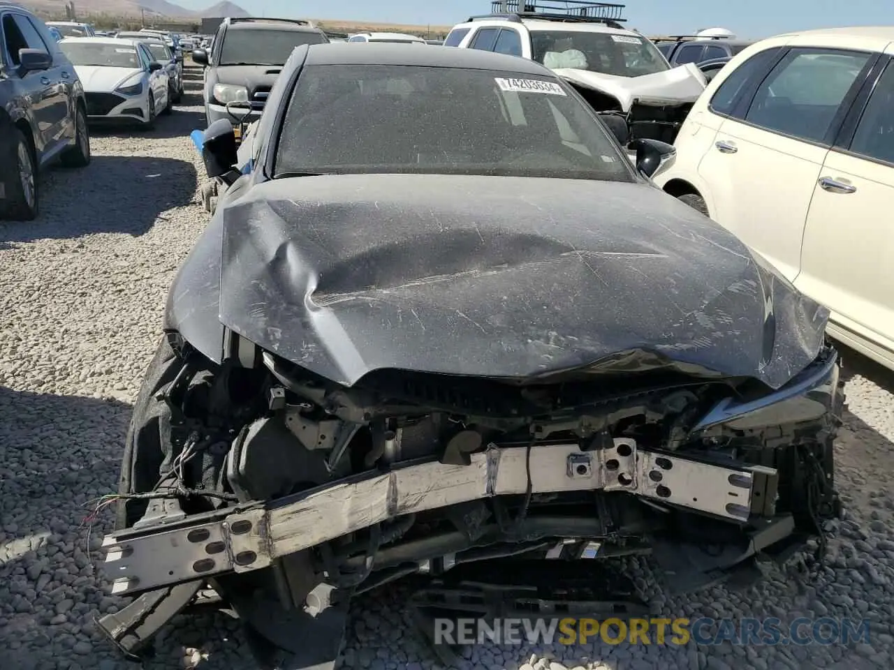 5 fotografías del automóvil dañado JTHAA1D21N5120868 LEXUS IS 2022