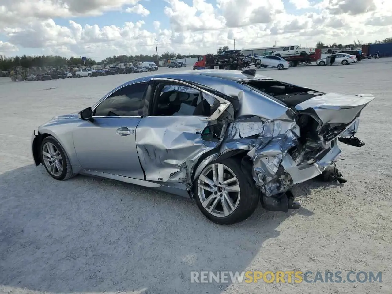 2 fotografías del automóvil dañado JTHAA1D25N5120551 LEXUS IS 2022