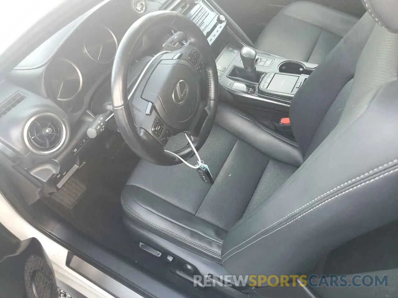 7 fotografías del automóvil dañado JTHD81F2XN5049918 LEXUS IS 2022