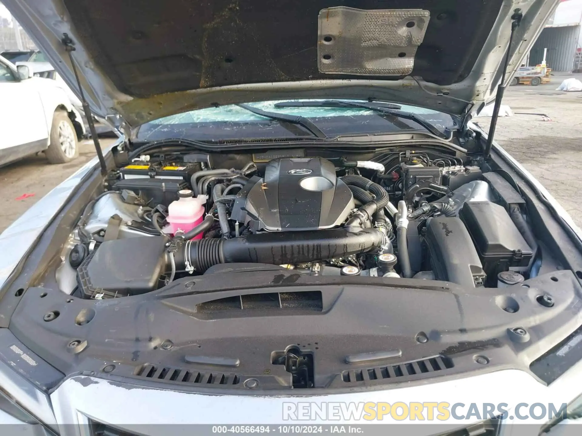 10 fotografías del automóvil dañado JTHDA1D22N5121248 LEXUS IS 2022