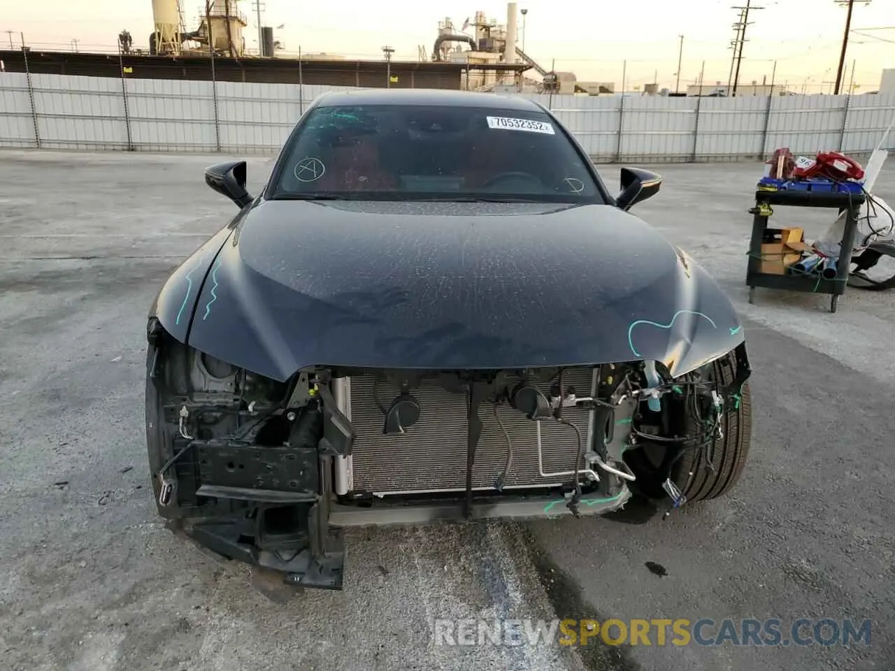 5 fotografías del automóvil dañado JTHGZ1B25N5049258 LEXUS IS 2022
