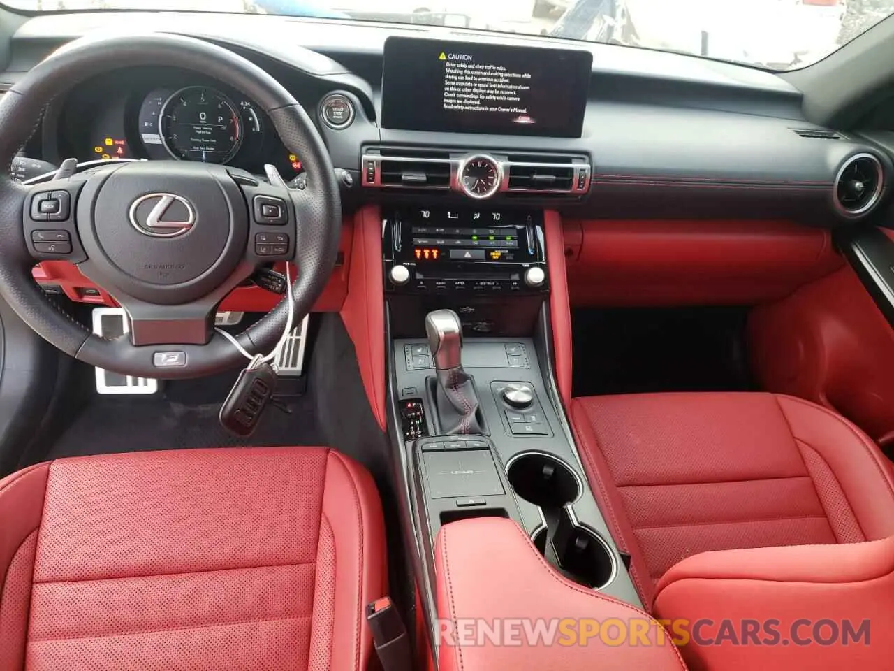 8 fotografías del automóvil dañado JTHGZ1B27N5052100 LEXUS IS 2022