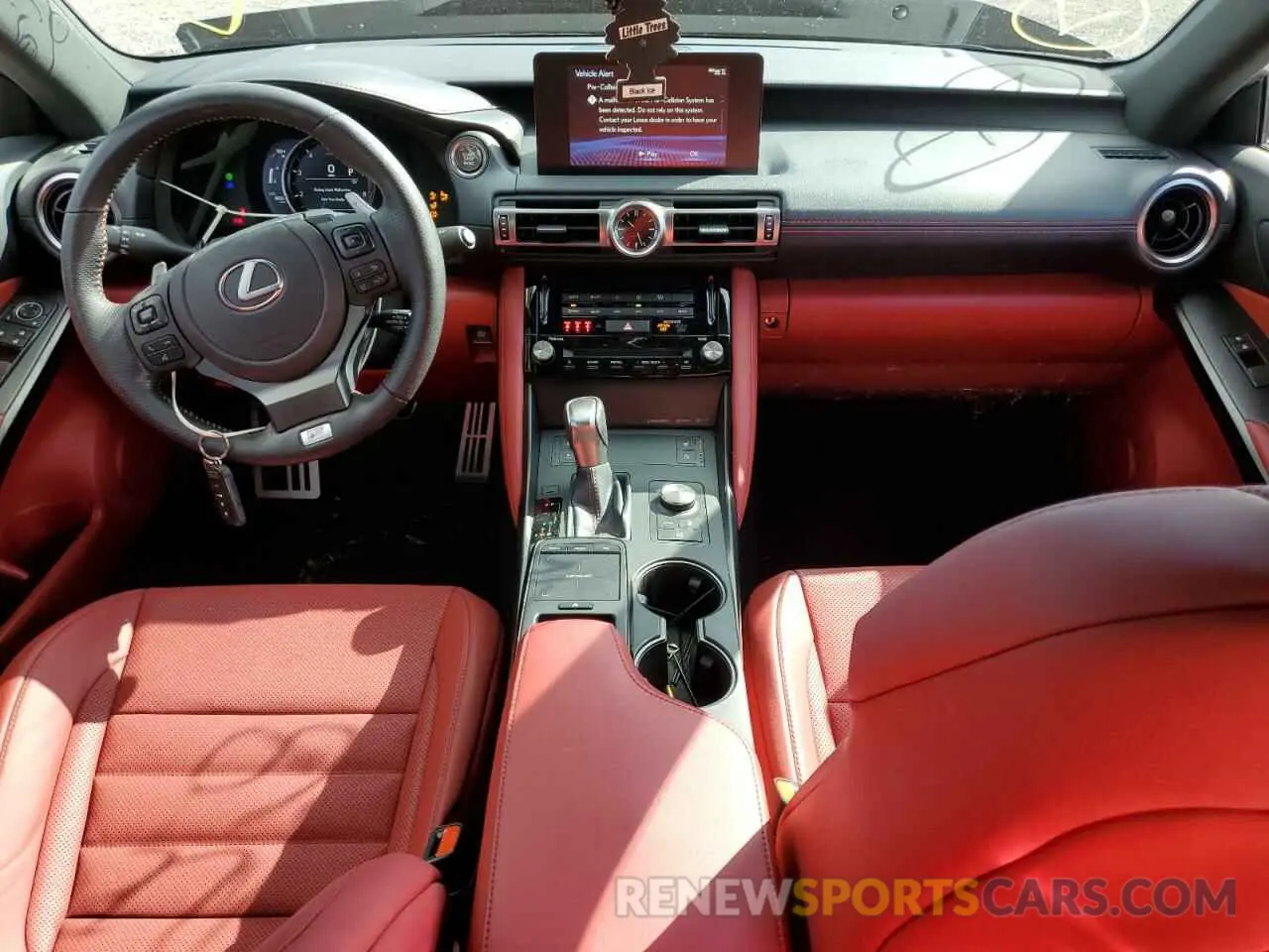 8 fotografías del automóvil dañado JTHGZ1B28N5050744 LEXUS IS 2022