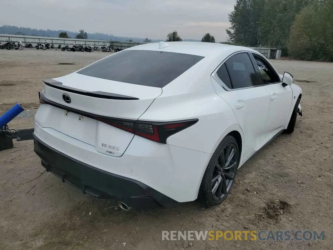 4 fotografías del automóvil dañado JTHGZ1E23N5023771 LEXUS IS 2022