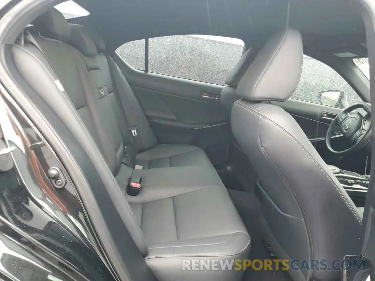 10 fotografías del automóvil dañado JTHCA1D26P5123020 LEXUS IS 2023