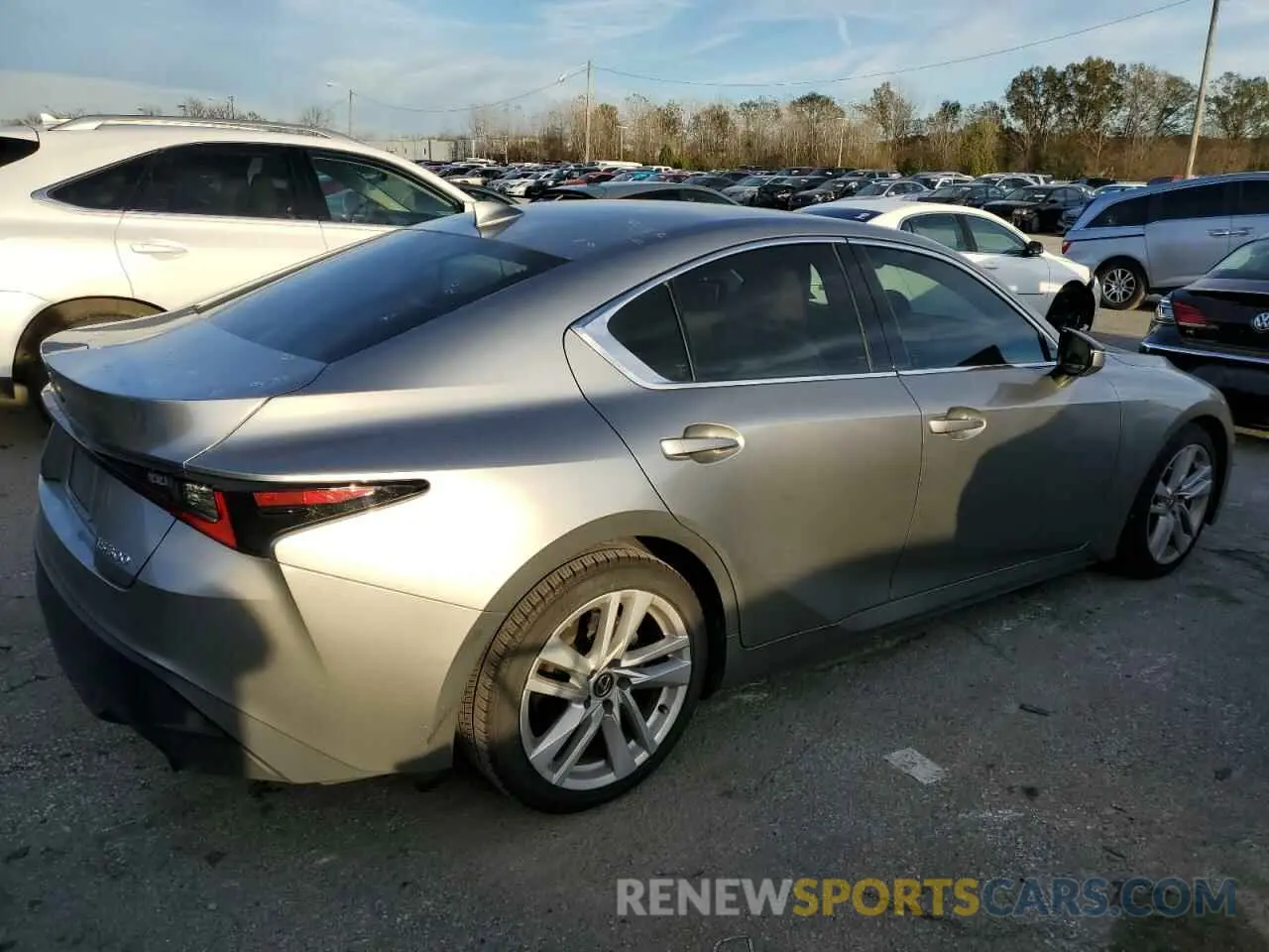 3 fotografías del automóvil dañado JTHCA1D29P5125568 LEXUS IS 2023