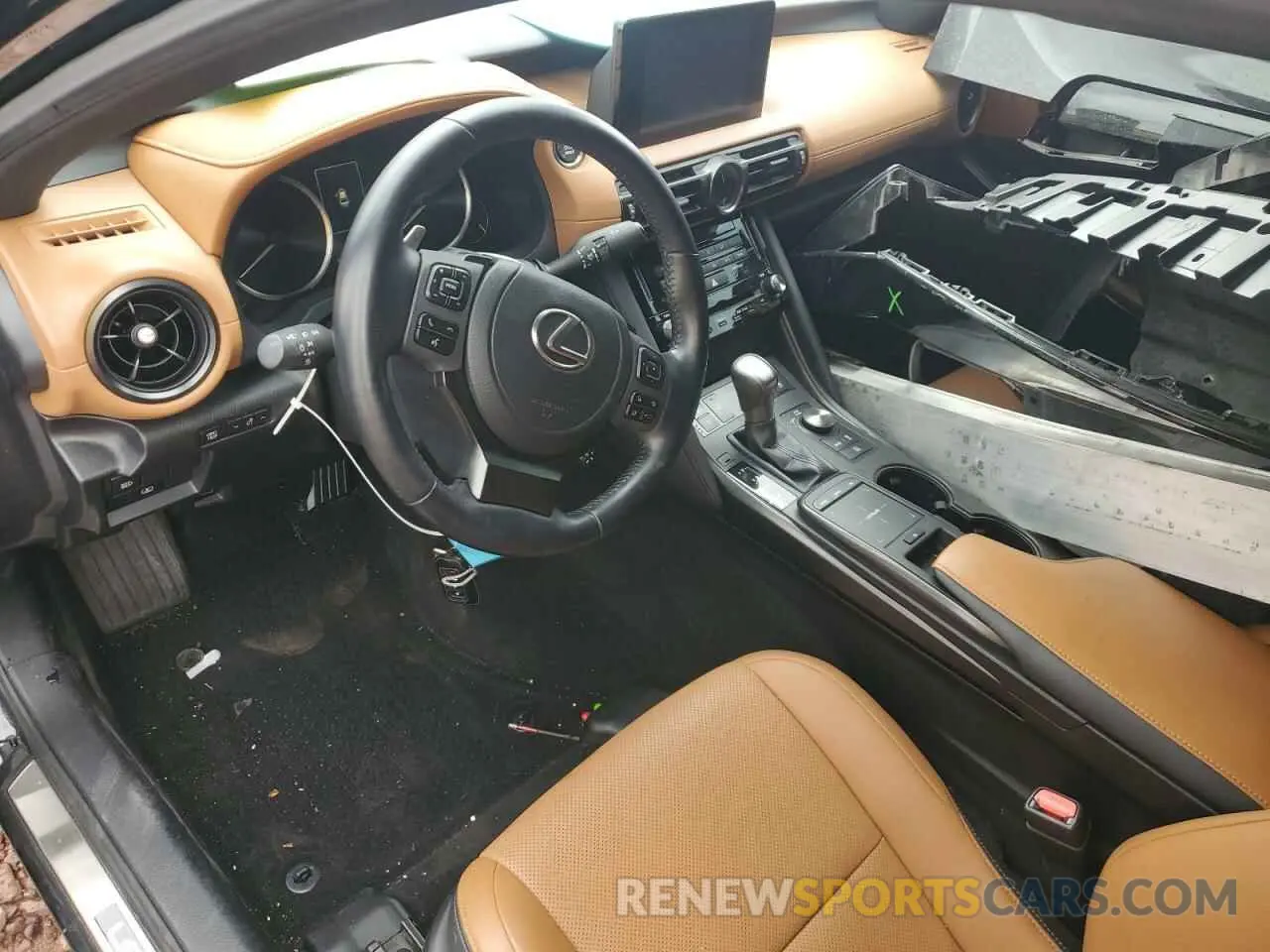 8 fotografías del automóvil dañado JTHD81F24P5051022 LEXUS IS 2023