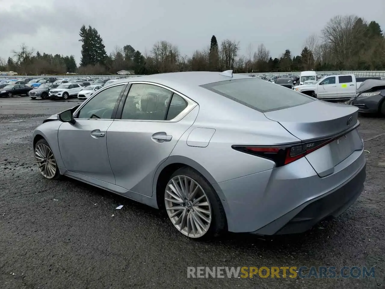 2 fotografías del automóvil dañado JTHD81F27P5050558 LEXUS IS 2023