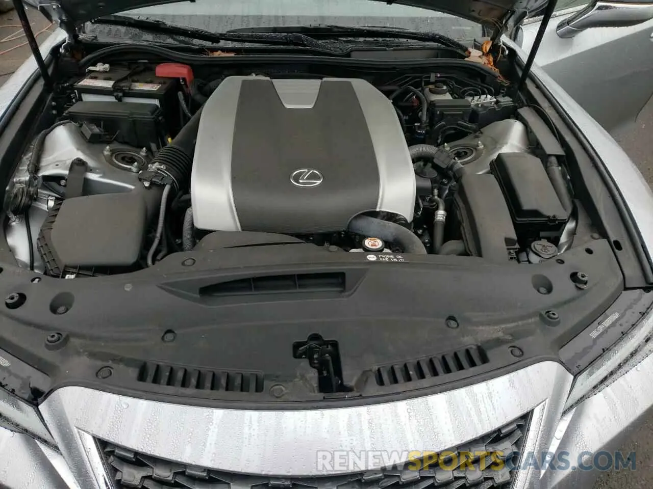 11 fotografías del automóvil dañado JTHD81F28P5051184 LEXUS IS 2023