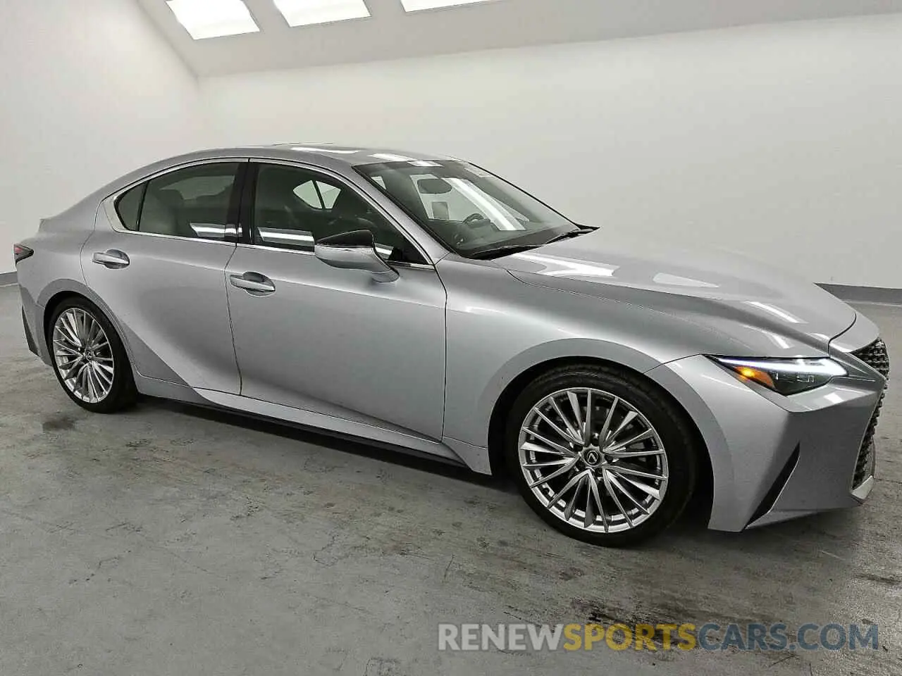 4 fotografías del automóvil dañado JTHDA1D23P5127420 LEXUS IS 2023