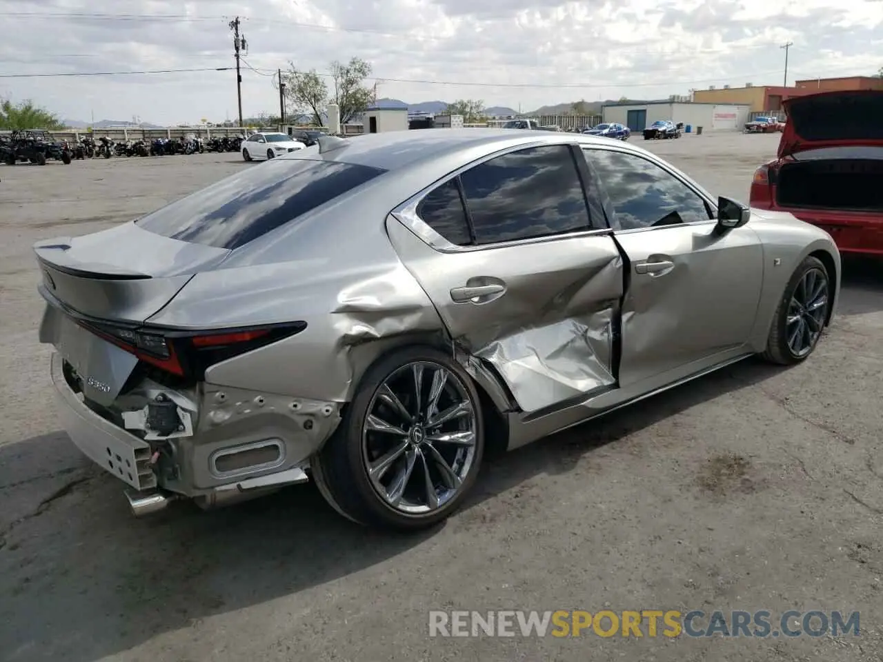 3 fotografías del automóvil dañado JTHGZ1B23P5060648 LEXUS IS 2023