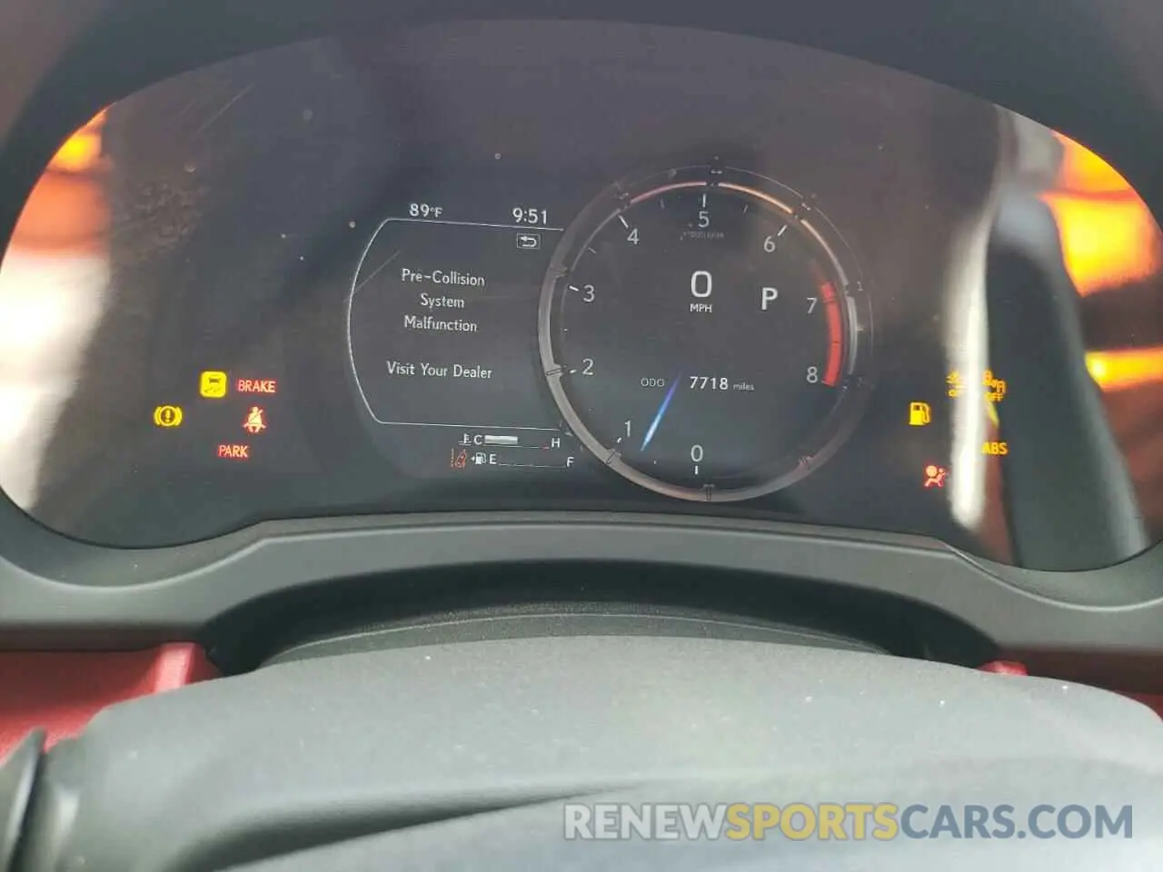 9 fotografías del automóvil dañado JTHGZ1B23P5060648 LEXUS IS 2023