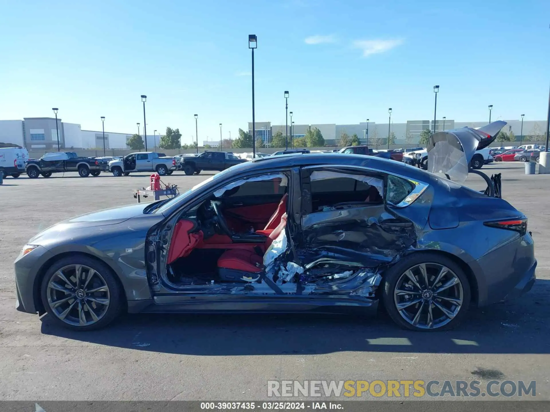 6 fotografías del automóvil dañado JTHGZ1B25P5062403 LEXUS IS 2023