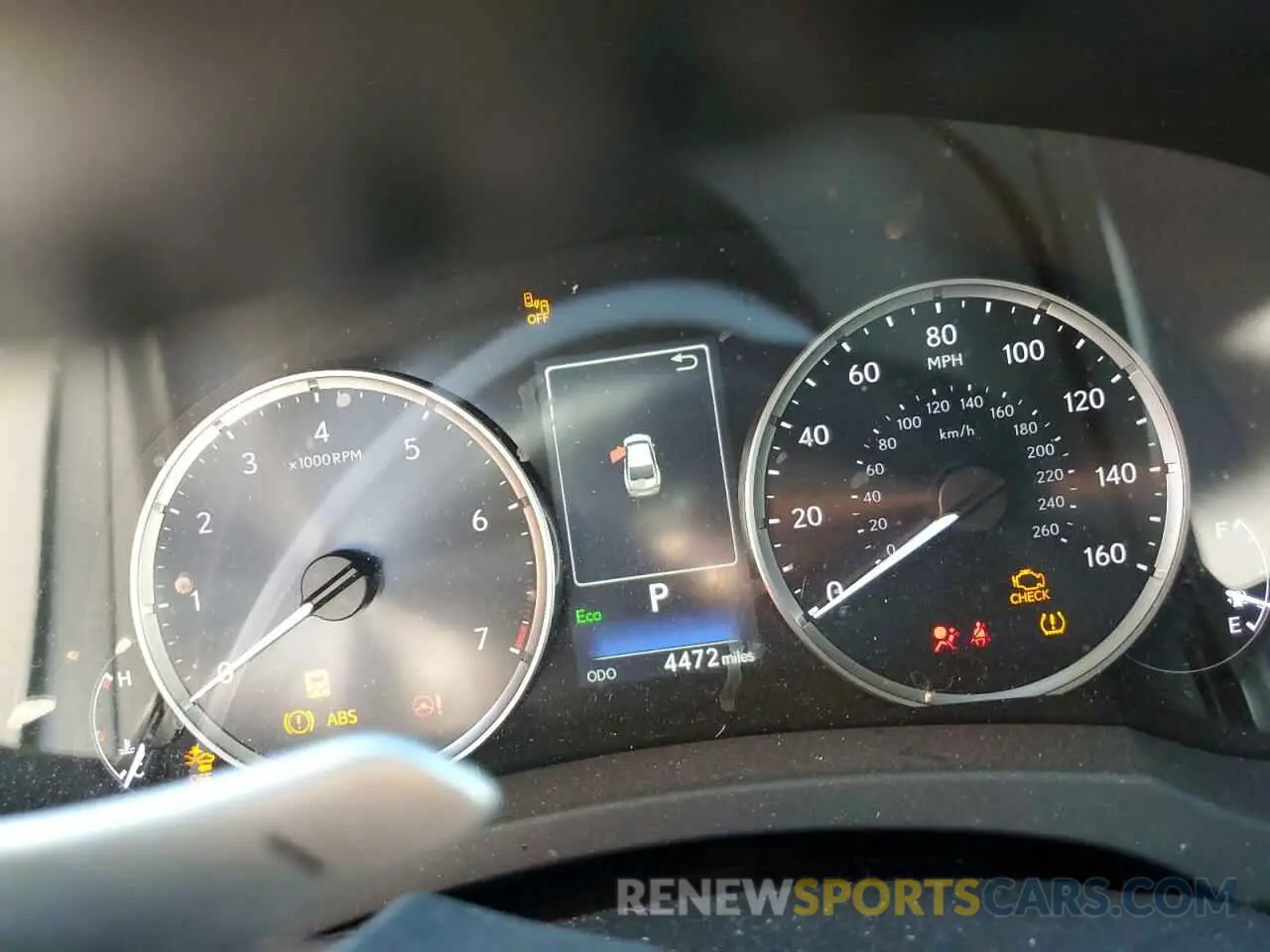 9 fotografías del automóvil dañado JTHB81F20R5053148 LEXUS IS 2024