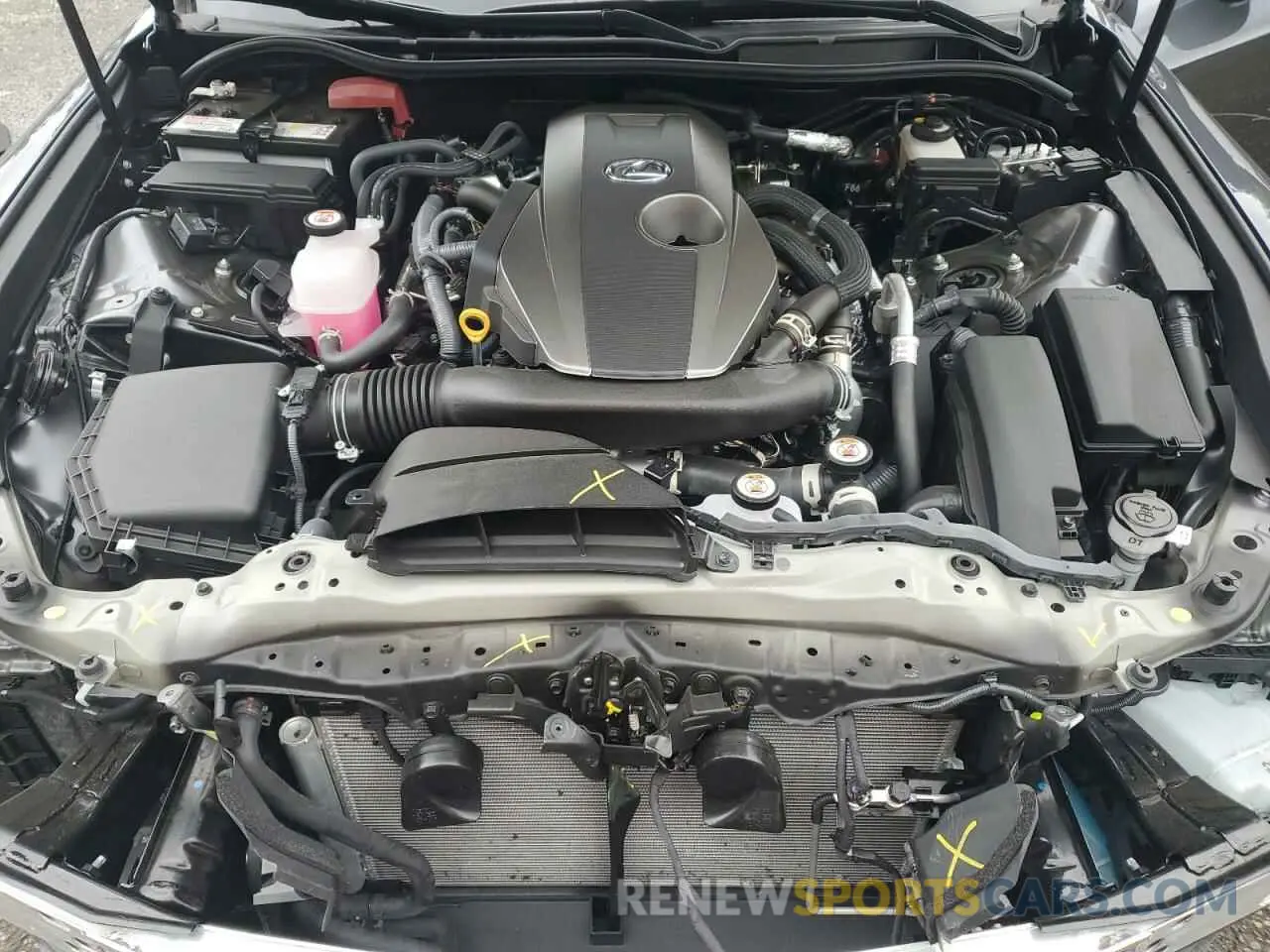 11 fotografías del automóvil dañado JTHBA1D24R5130885 LEXUS IS 2024