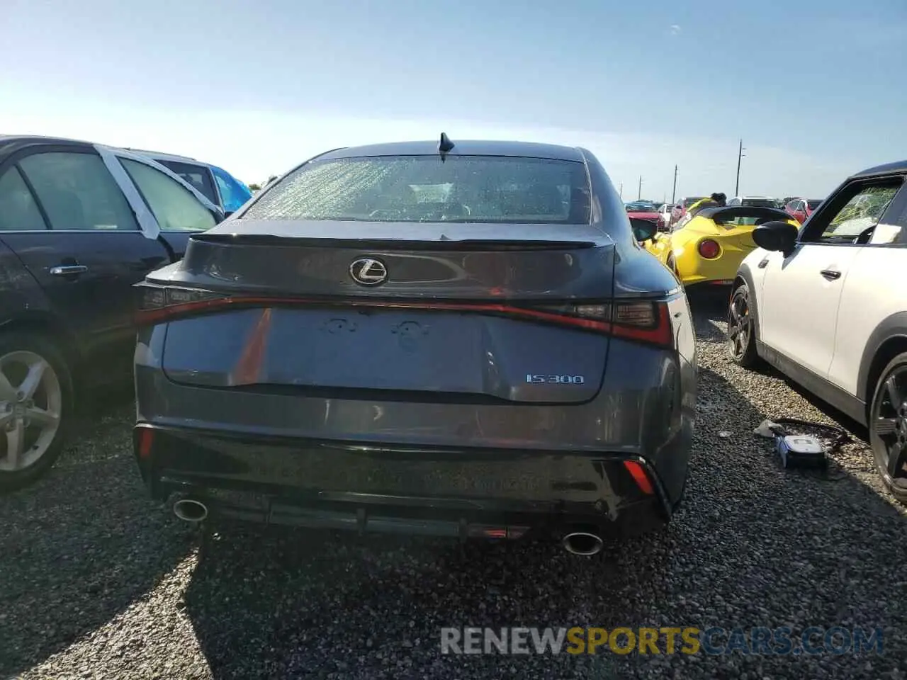 6 fotografías del automóvil dañado JTHBA1D29R5130638 LEXUS IS 2024