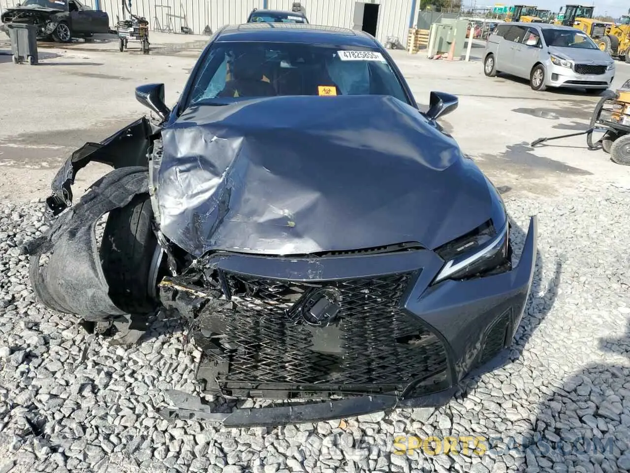 5 fotografías del automóvil dañado JTHBA1D2XR5131457 LEXUS IS 2024