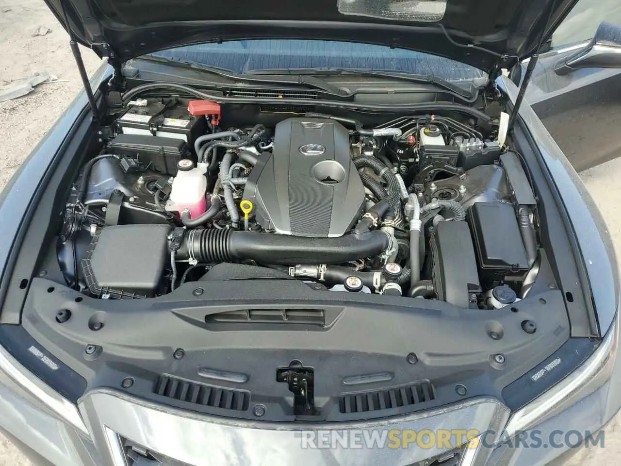 11 fotografías del automóvil dañado JTHCA1D21R5130072 LEXUS IS 2024