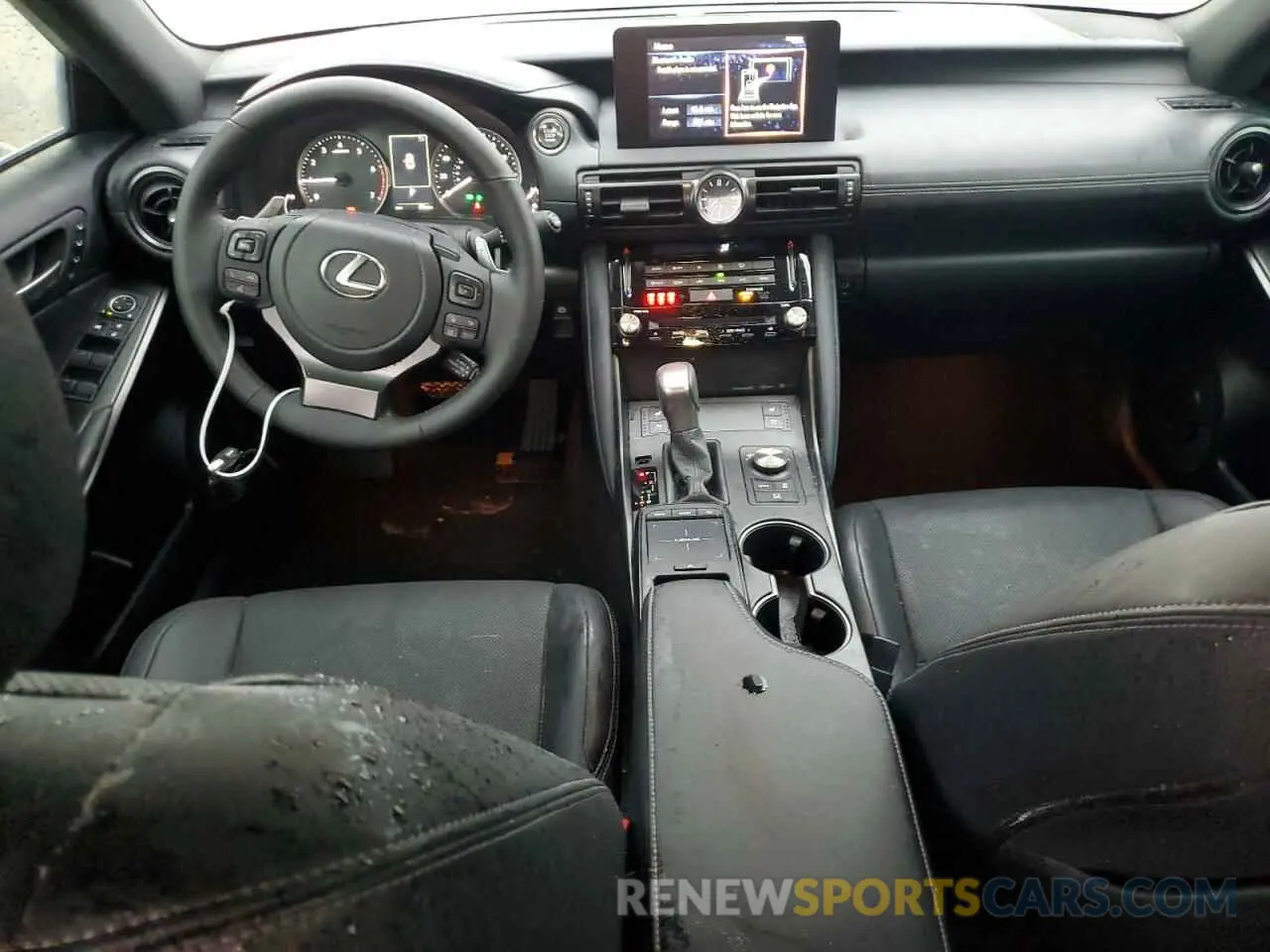 8 fotografías del automóvil dañado JTHDA1D20R5131945 LEXUS IS 2024