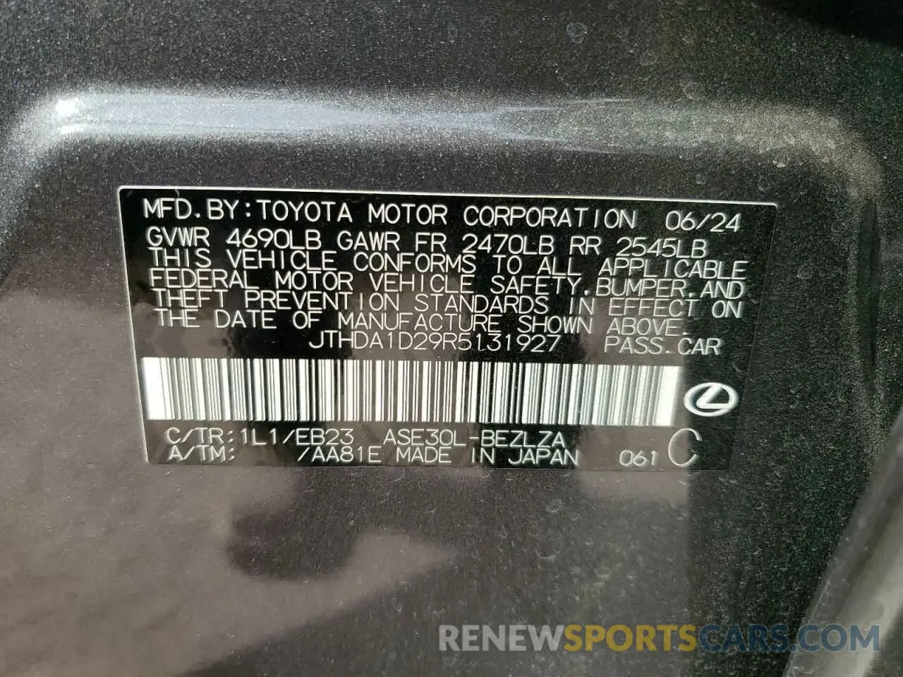 12 fotografías del automóvil dañado JTHDA1D29R5131927 LEXUS IS 2024