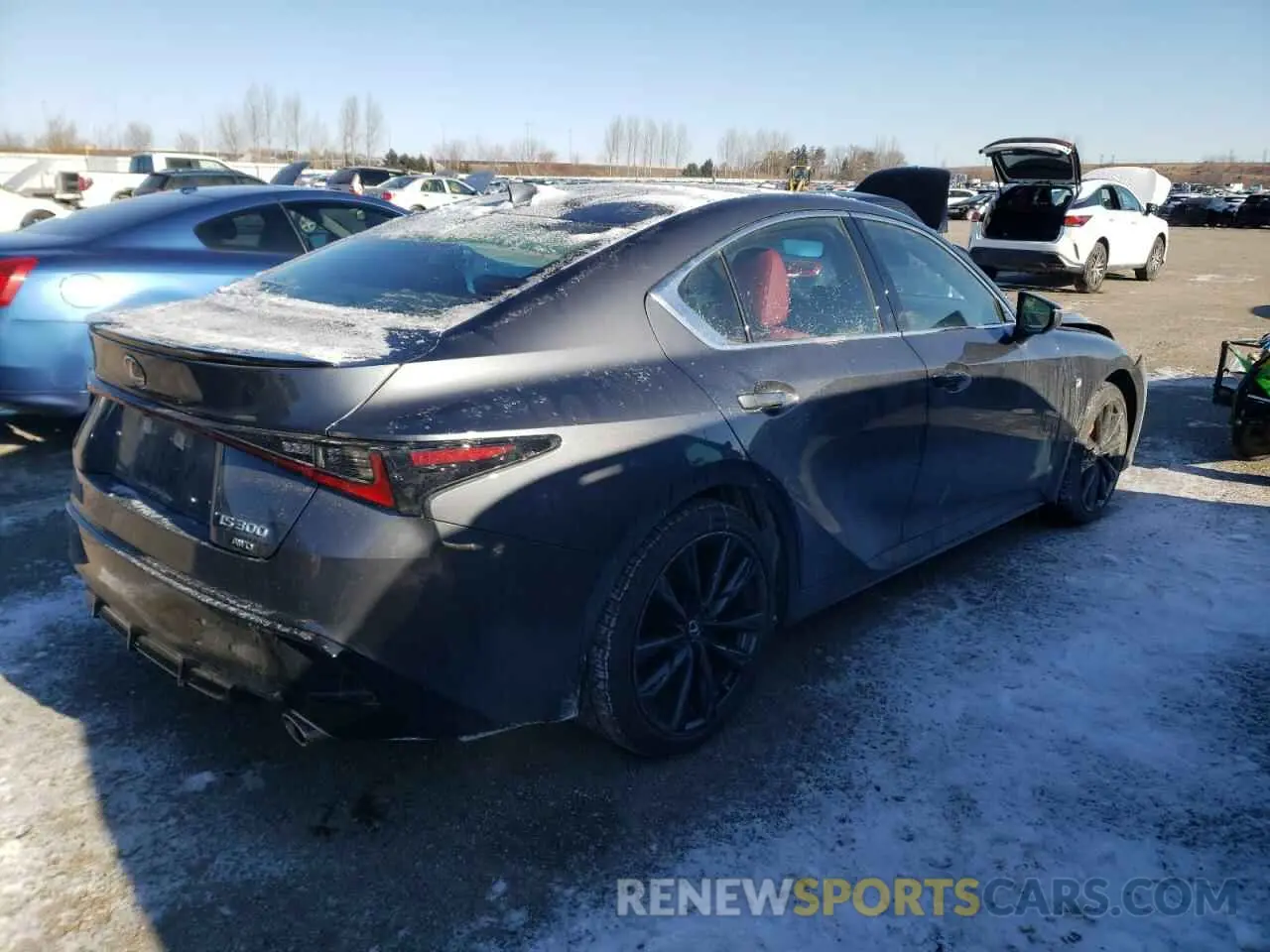3 fotografías del automóvil dañado JTHG81F2XR5054393 LEXUS IS 2024