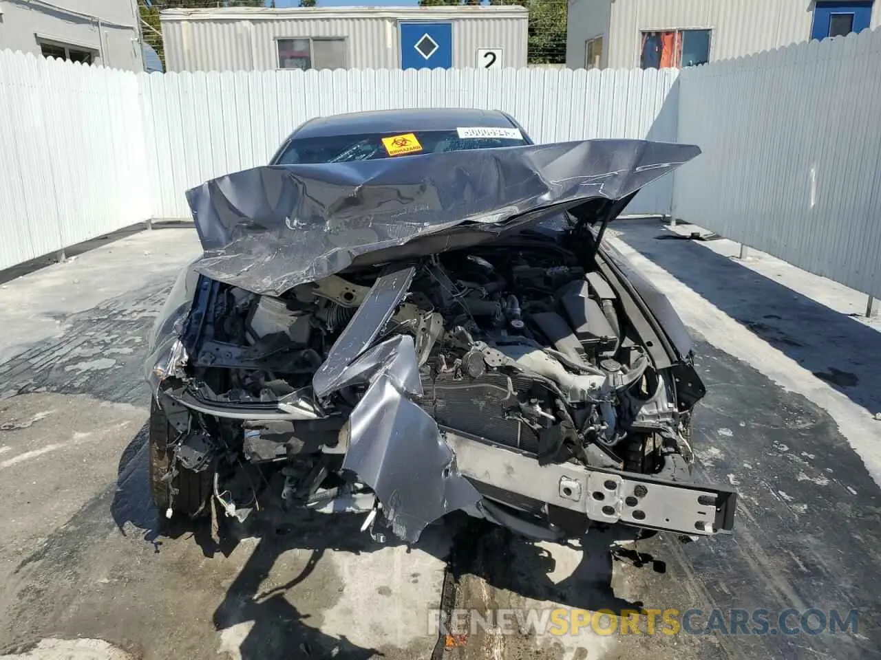 5 fotografías del automóvil dañado JTHGA1D24R5130097 LEXUS IS 2024