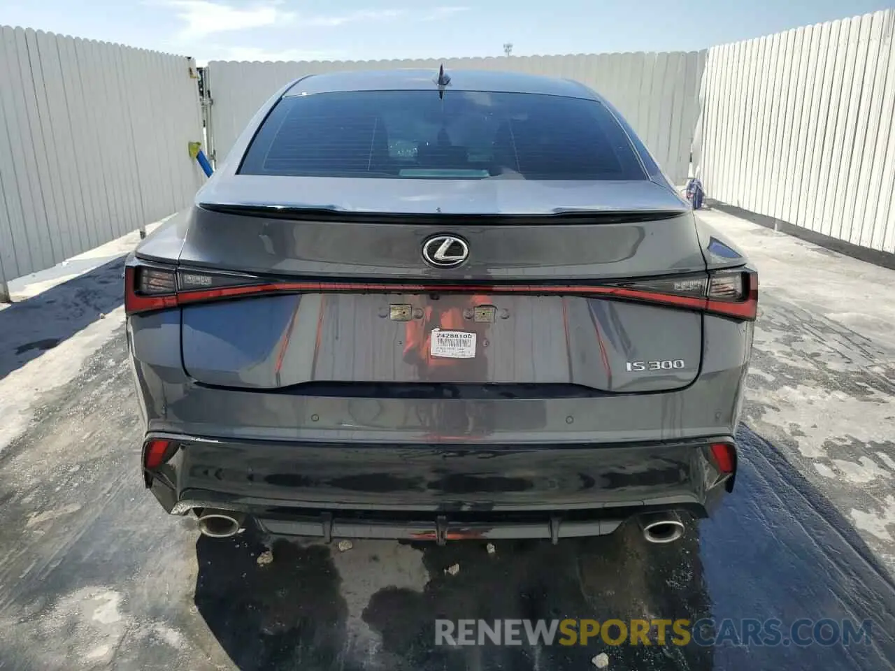 6 fotografías del automóvil dañado JTHGA1D24R5130097 LEXUS IS 2024