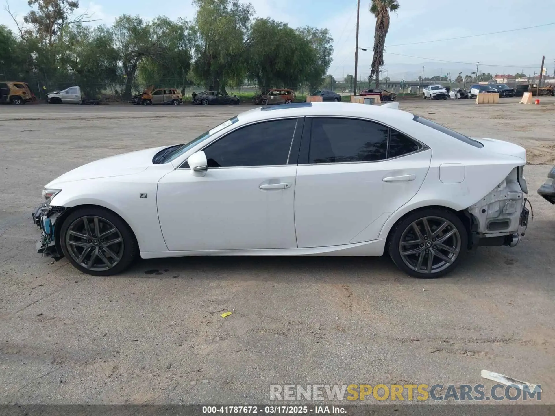 15 fotografías del automóvil dañado JTHBA1D20K5085529 LEXUS IS 300 2019