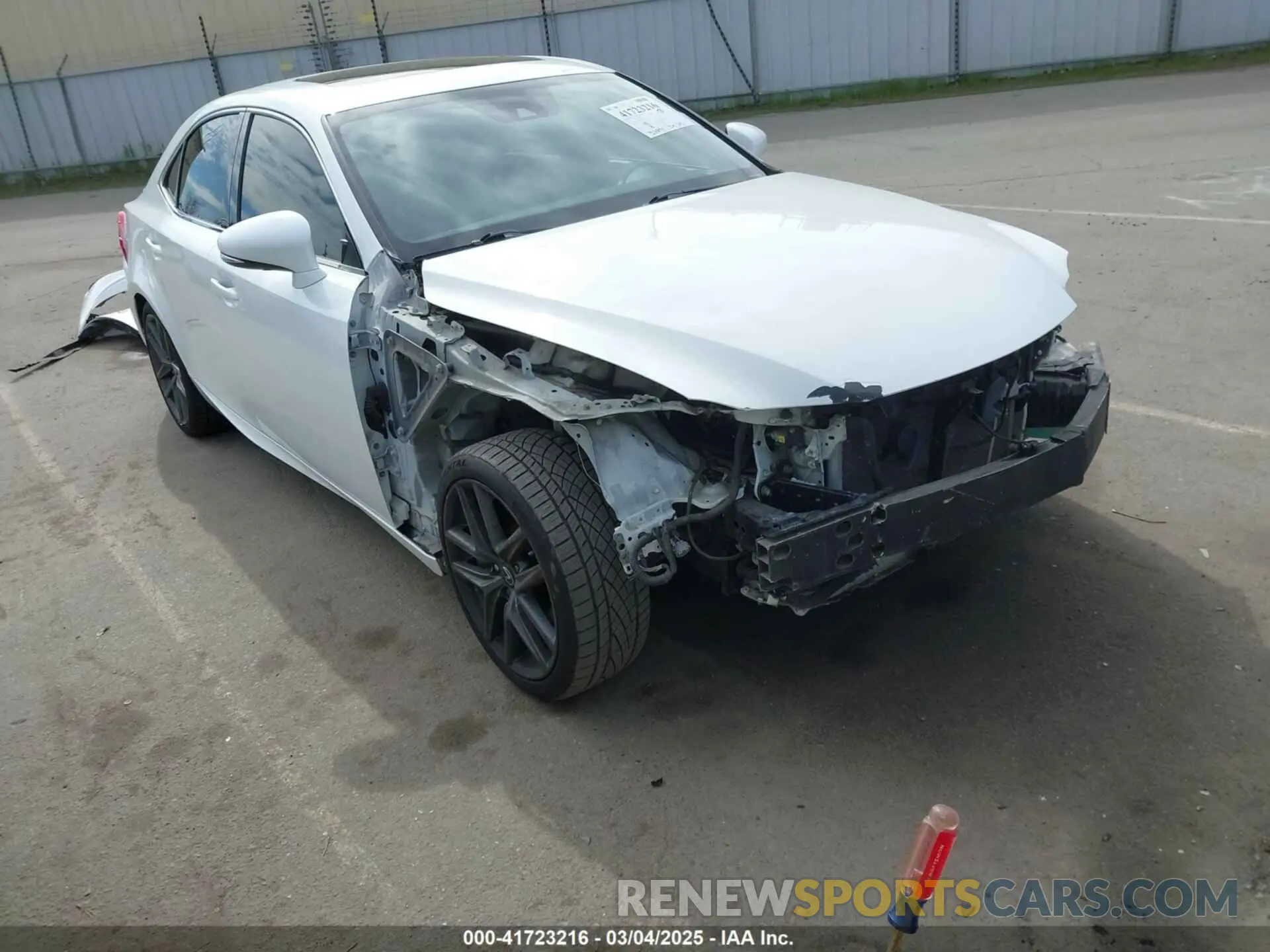 1 fotografías del automóvil dañado JTHBA1D20K5096708 LEXUS IS 300 2019
