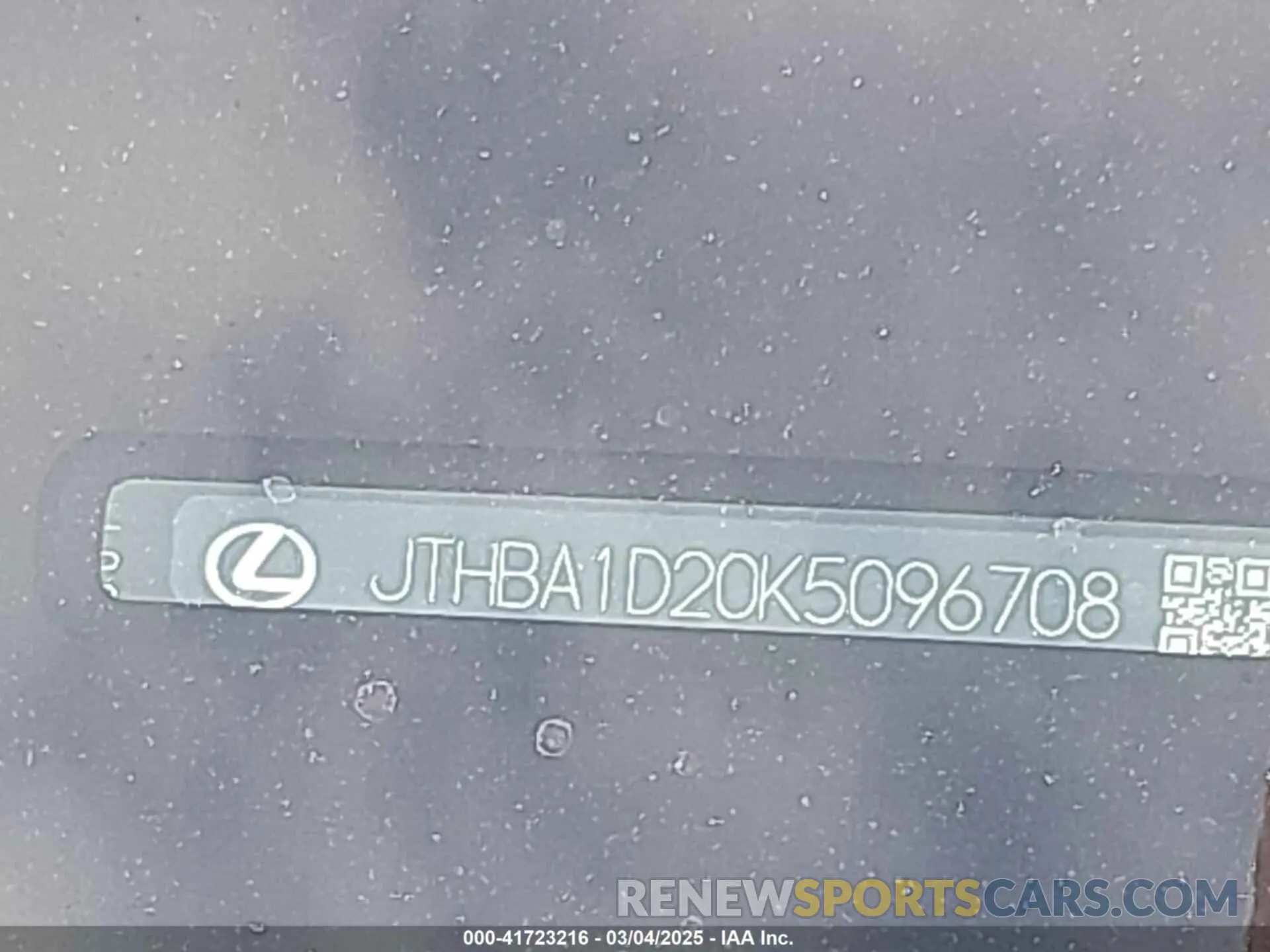 9 fotografías del automóvil dañado JTHBA1D20K5096708 LEXUS IS 300 2019