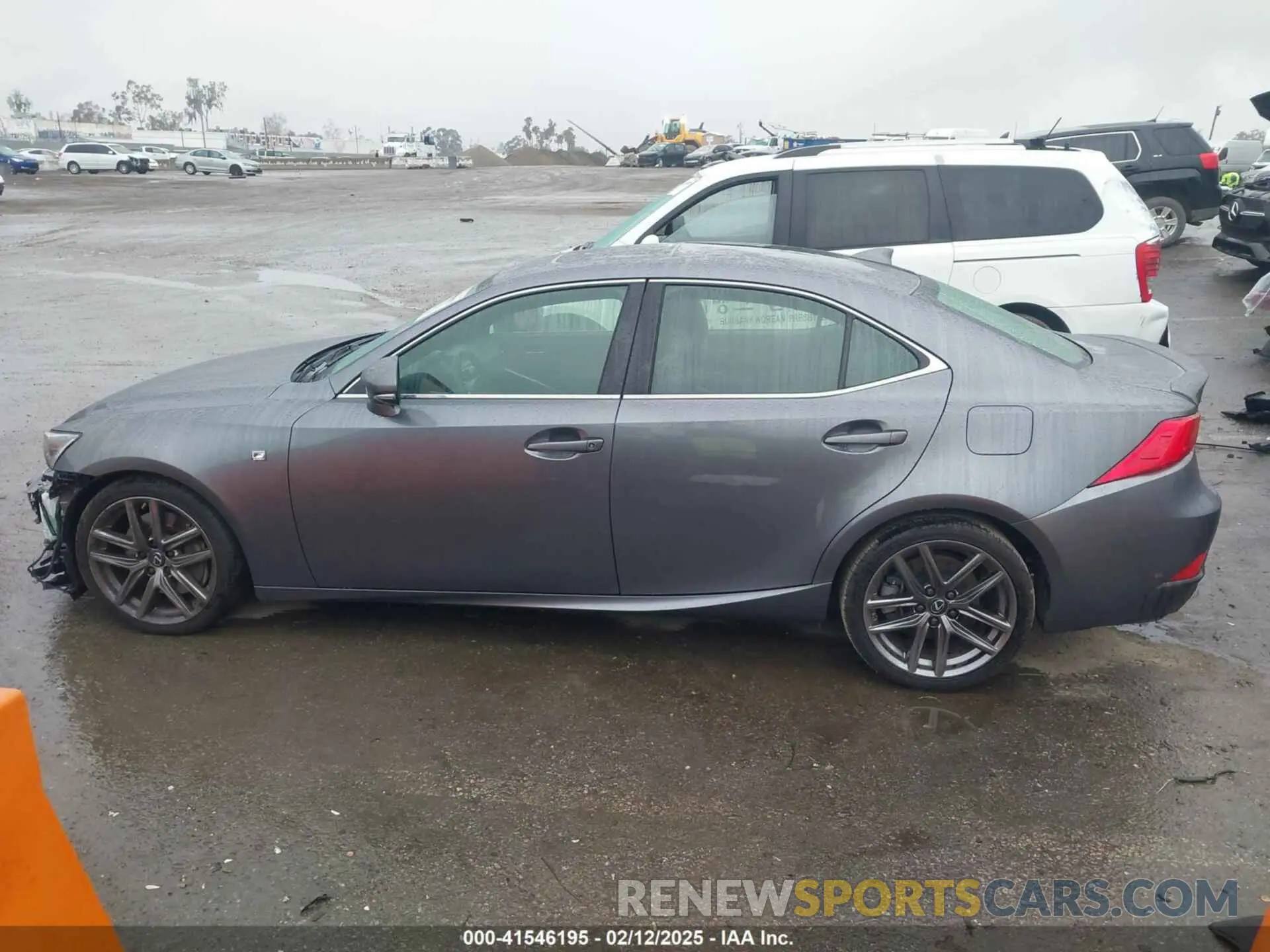 15 fotografías del automóvil dañado JTHBA1D23K5086447 LEXUS IS 300 2019