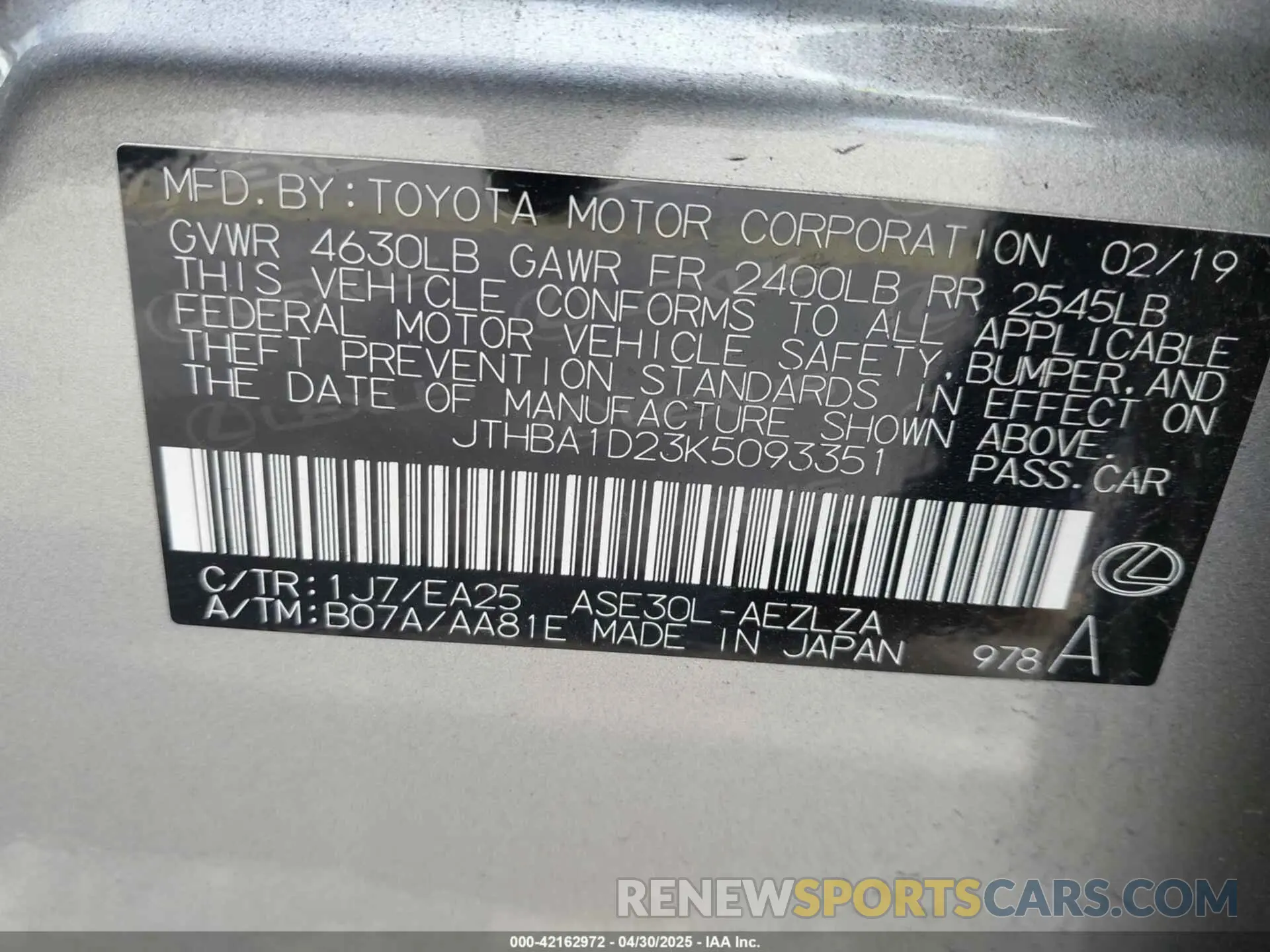 9 fotografías del automóvil dañado JTHBA1D23K5093351 LEXUS IS 300 2019