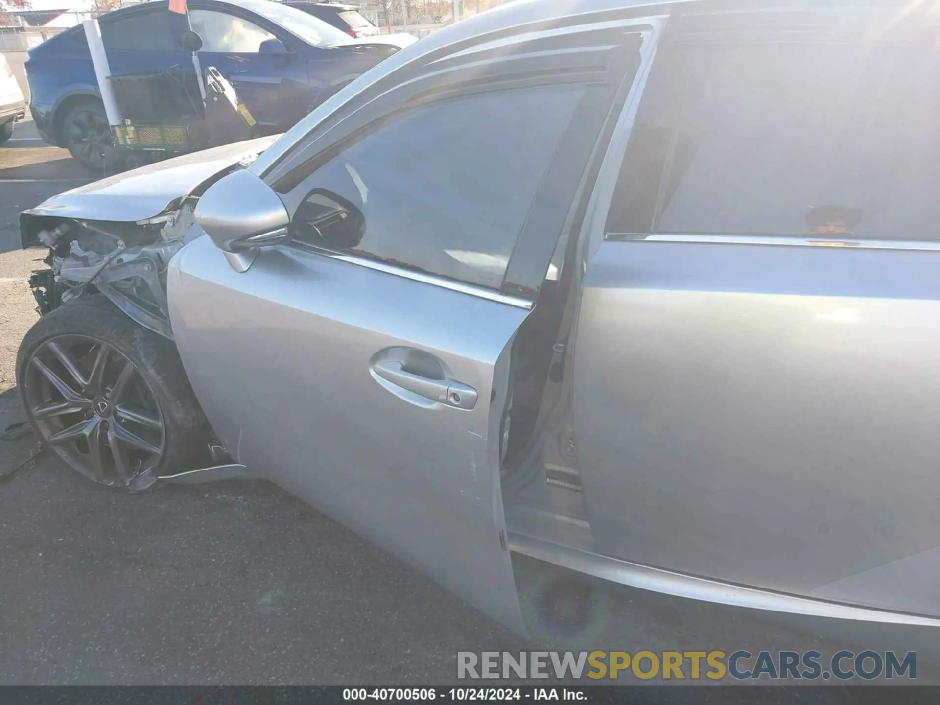 19 fotografías del automóvil dañado JTHBA1D24K5098462 LEXUS IS 300 2019