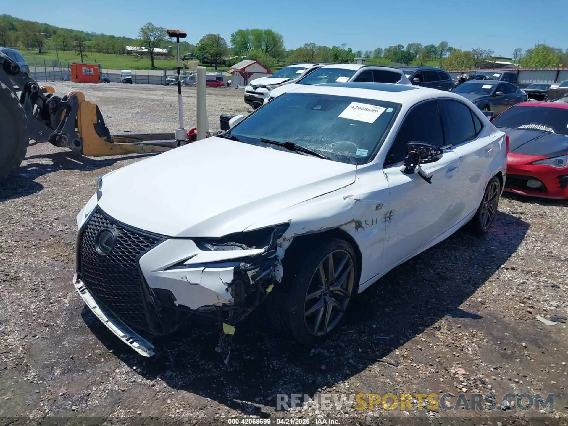 2 fotografías del automóvil dañado JTHBA1D26K5093781 LEXUS IS 300 2019