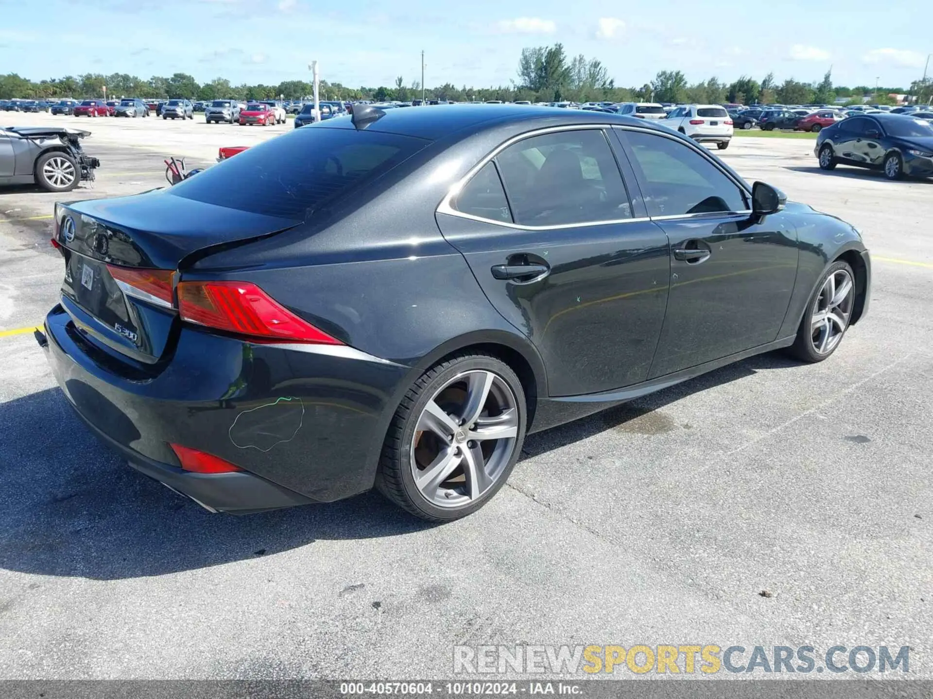 4 fotografías del automóvil dañado JTHBA1D28K5094060 LEXUS IS 300 2019