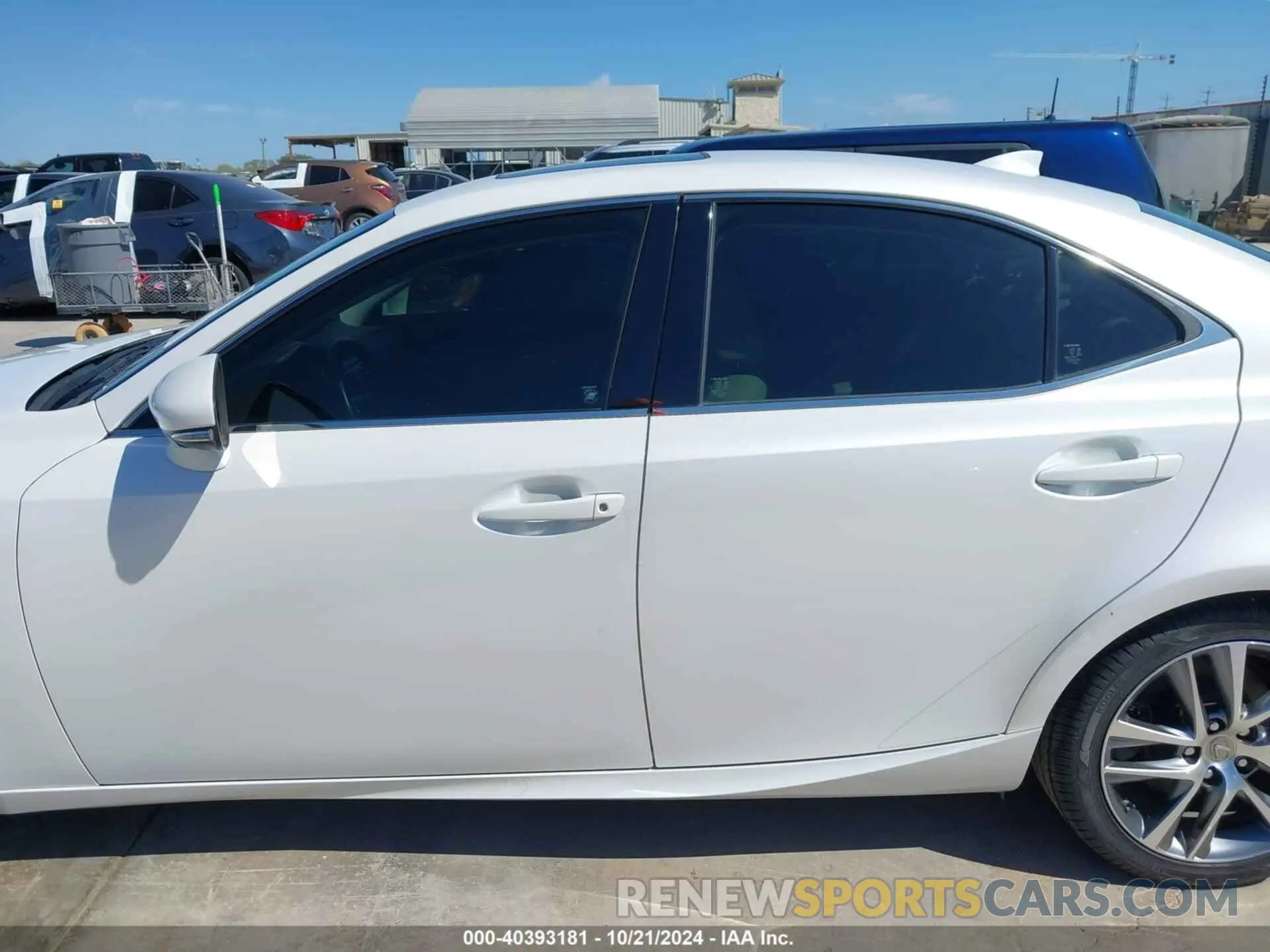 14 fotografías del automóvil dañado JTHBA1D28K5097542 LEXUS IS 300 2019