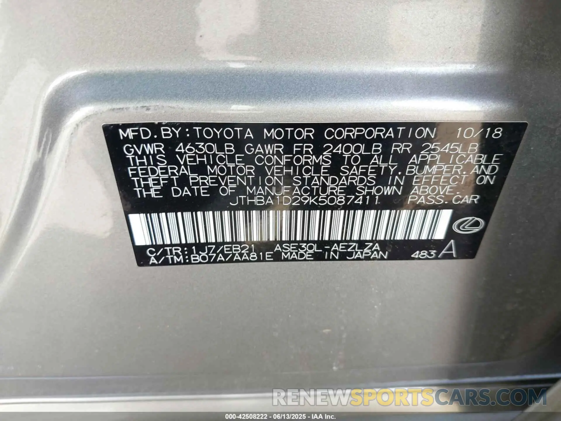 9 fotografías del automóvil dañado JTHBA1D29K5087411 LEXUS IS 300 2019