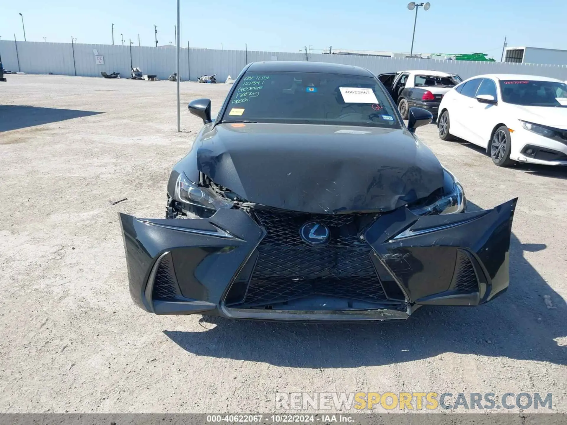 12 fotografías del automóvil dañado JTHBA1D29K5092043 LEXUS IS 300 2019