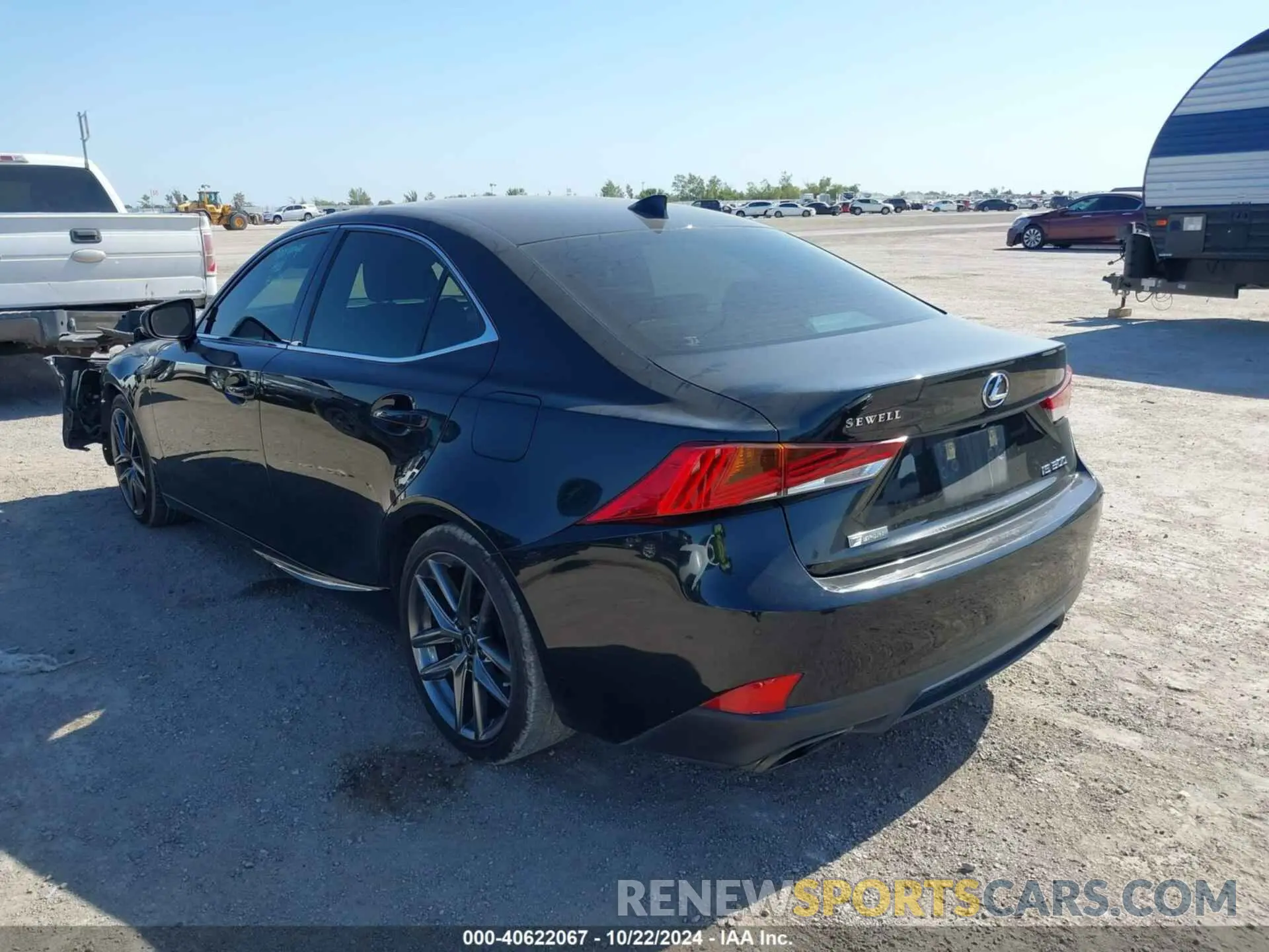 3 fotografías del automóvil dañado JTHBA1D29K5092043 LEXUS IS 300 2019