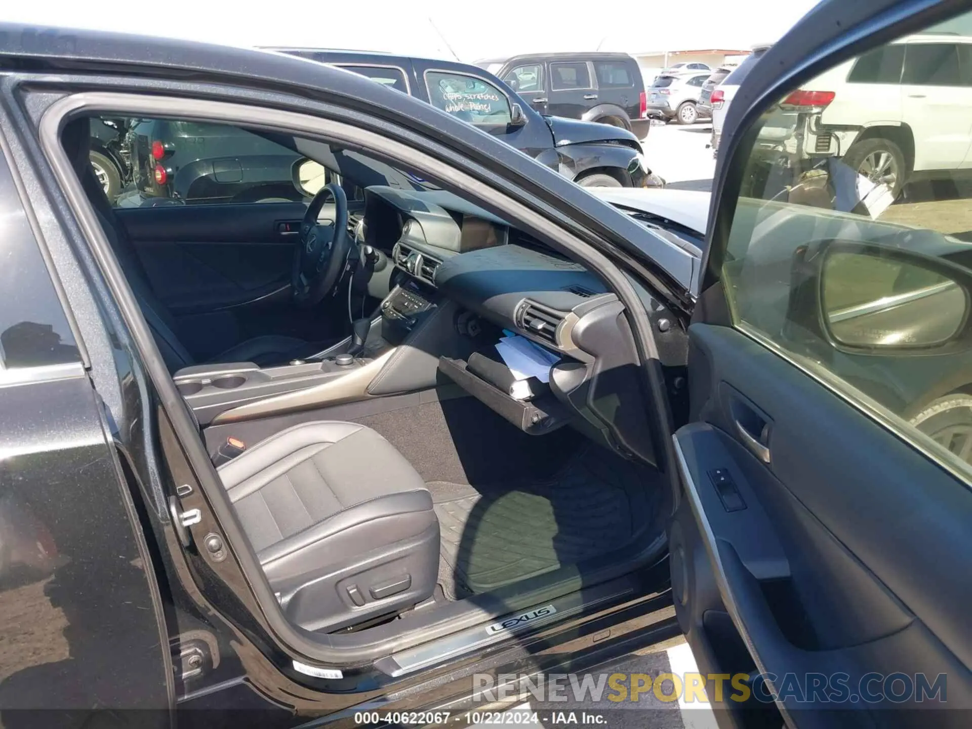5 fotografías del automóvil dañado JTHBA1D29K5092043 LEXUS IS 300 2019
