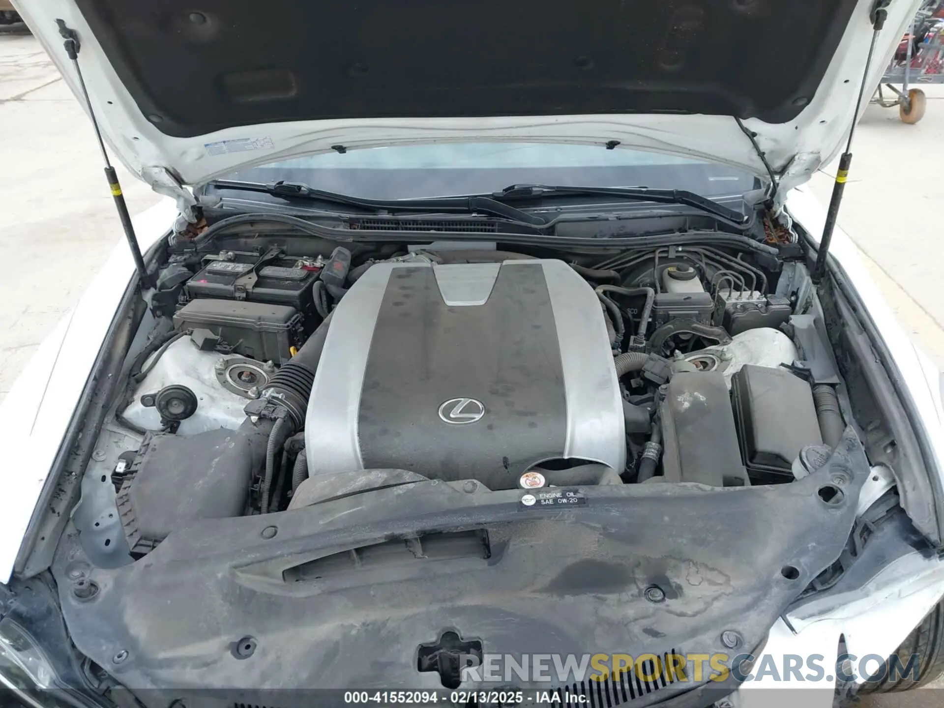 10 fotografías del automóvil dañado JTHC81D20K5034547 LEXUS IS 300 2019