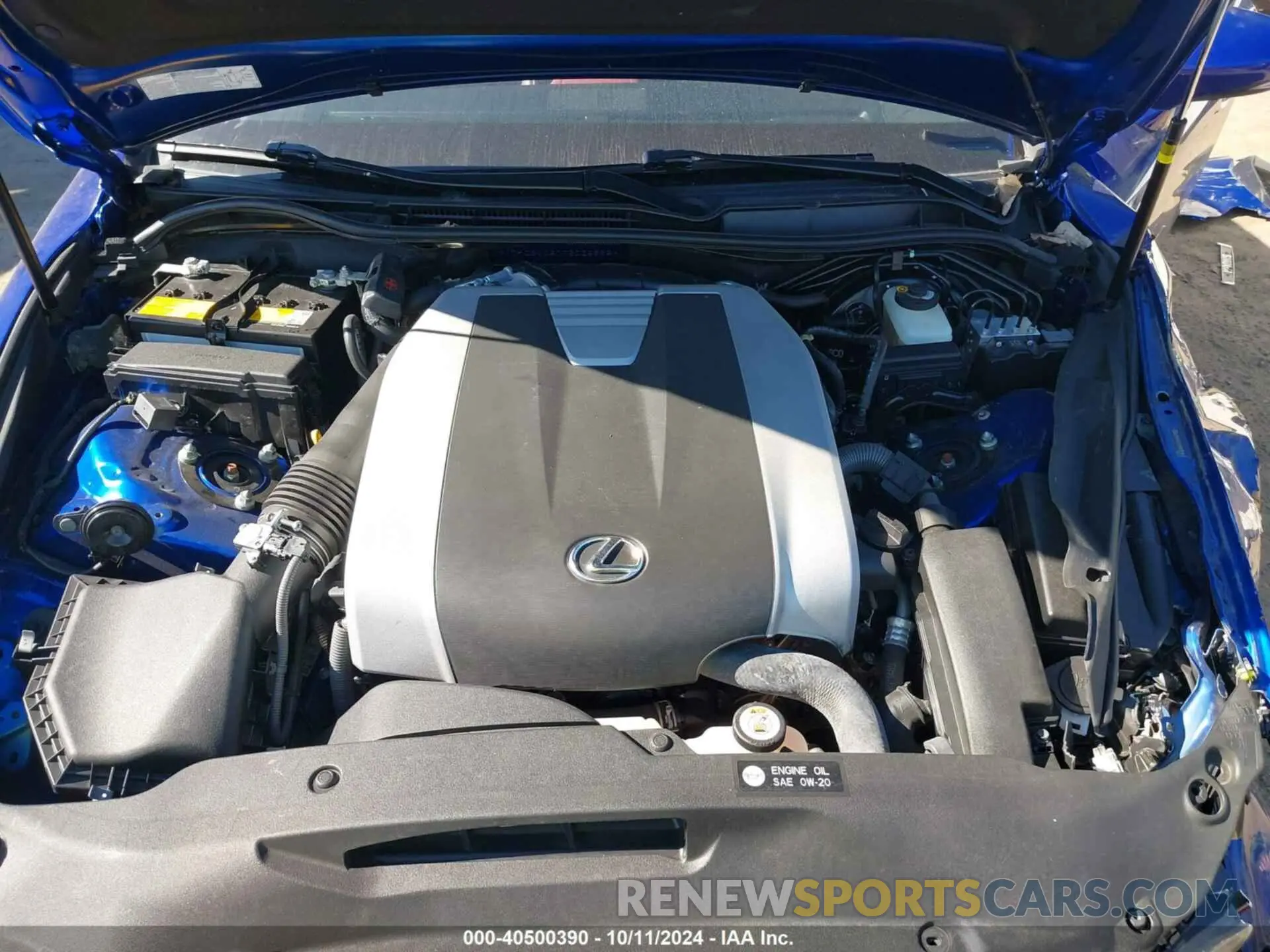 10 fotografías del automóvil dañado JTHC81D21K5035982 LEXUS IS 300 2019