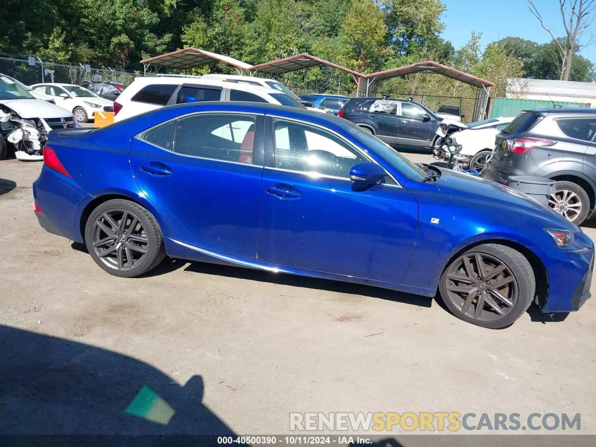 13 fotografías del automóvil dañado JTHC81D21K5035982 LEXUS IS 300 2019