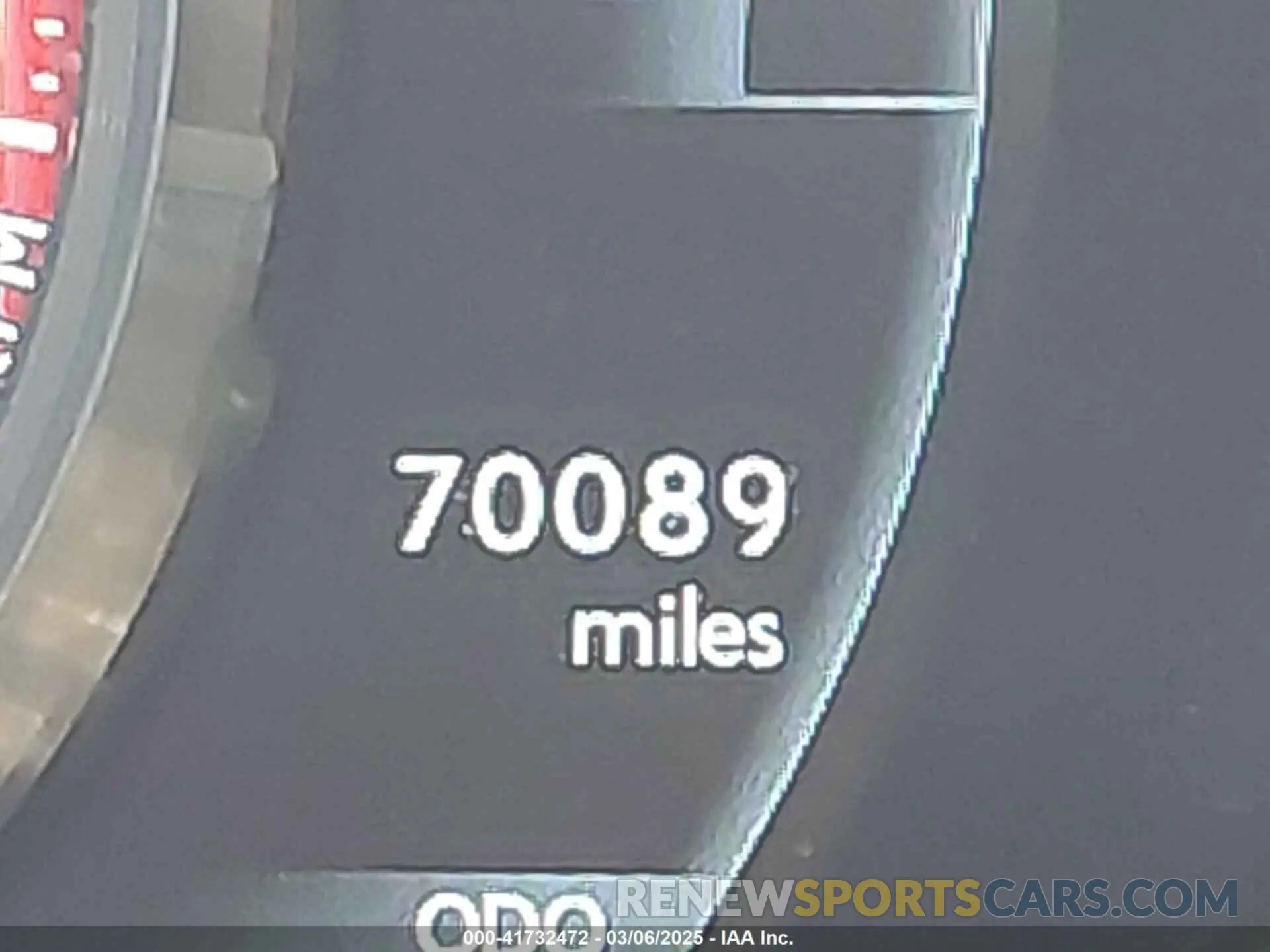 16 fotografías del automóvil dañado JTHC81D27K5035534 LEXUS IS 300 2019