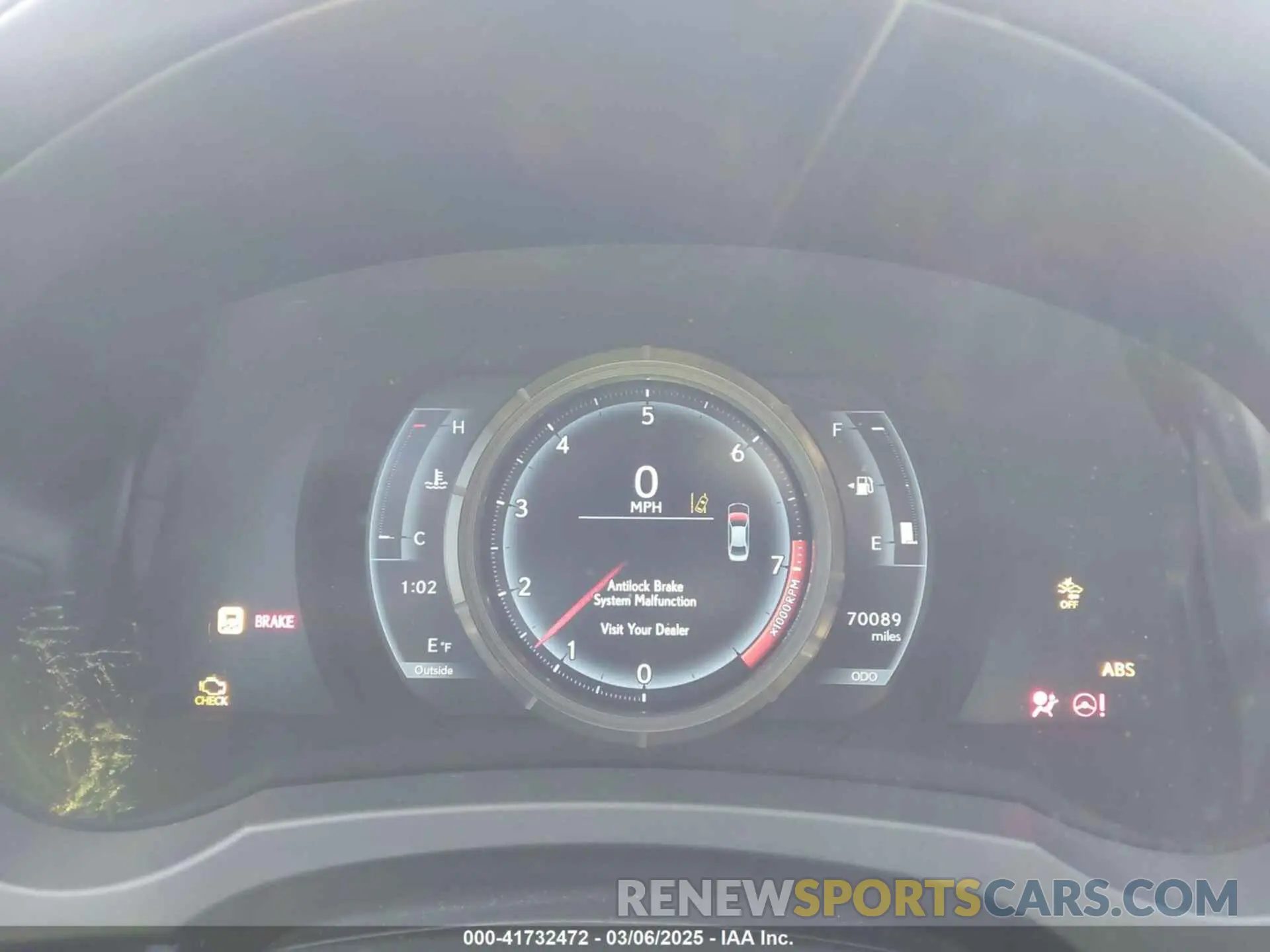 7 fotografías del automóvil dañado JTHC81D27K5035534 LEXUS IS 300 2019