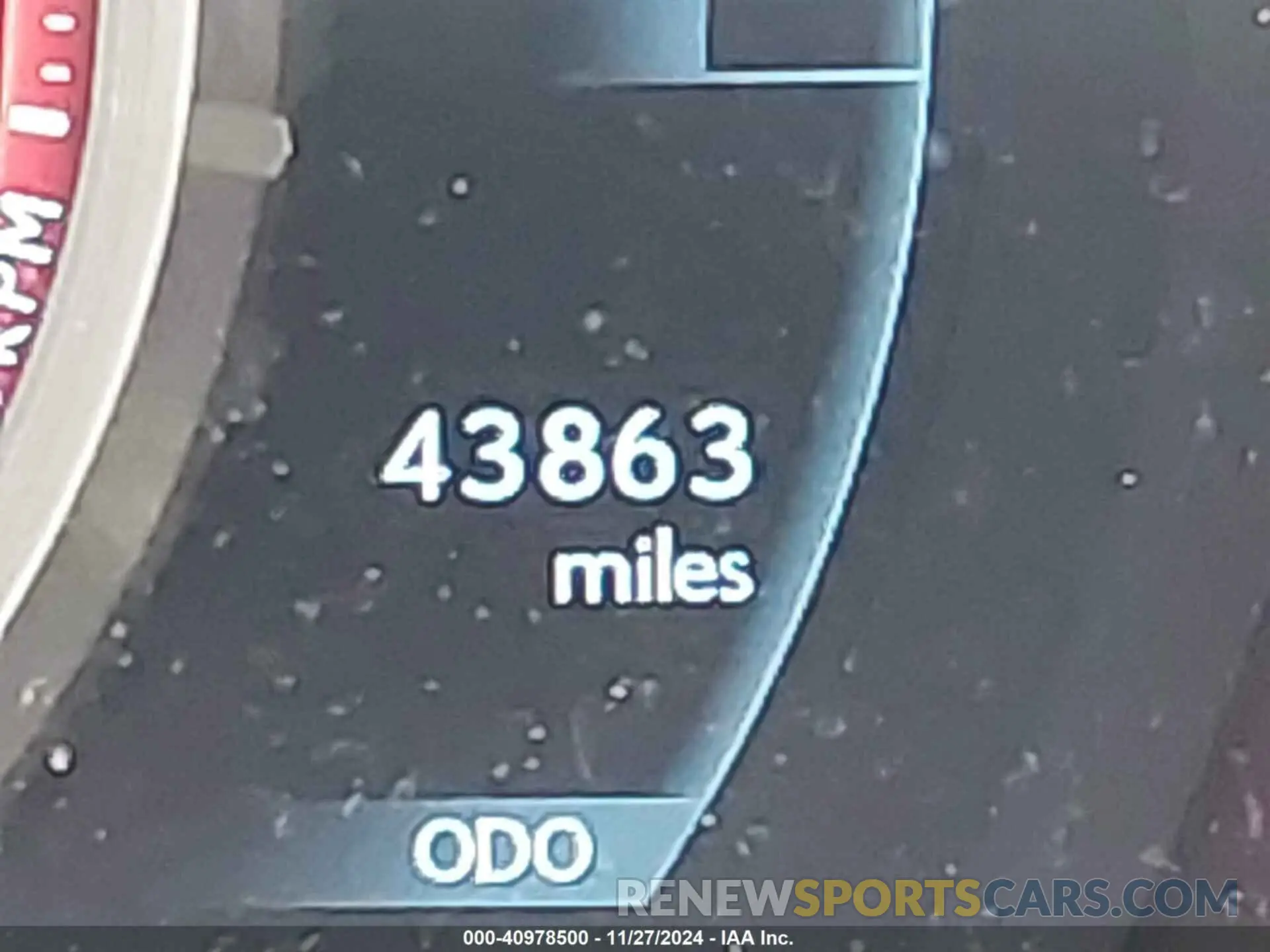 16 fotografías del automóvil dañado JTHC81D28K5036577 LEXUS IS 300 2019