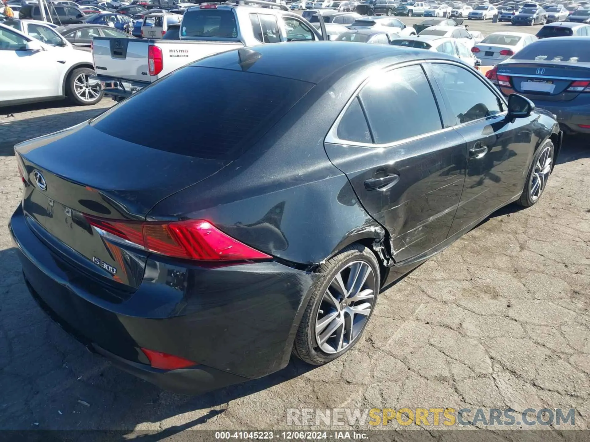 4 fotografías del automóvil dañado JTHAA1D26L5108860 LEXUS IS 300 2020