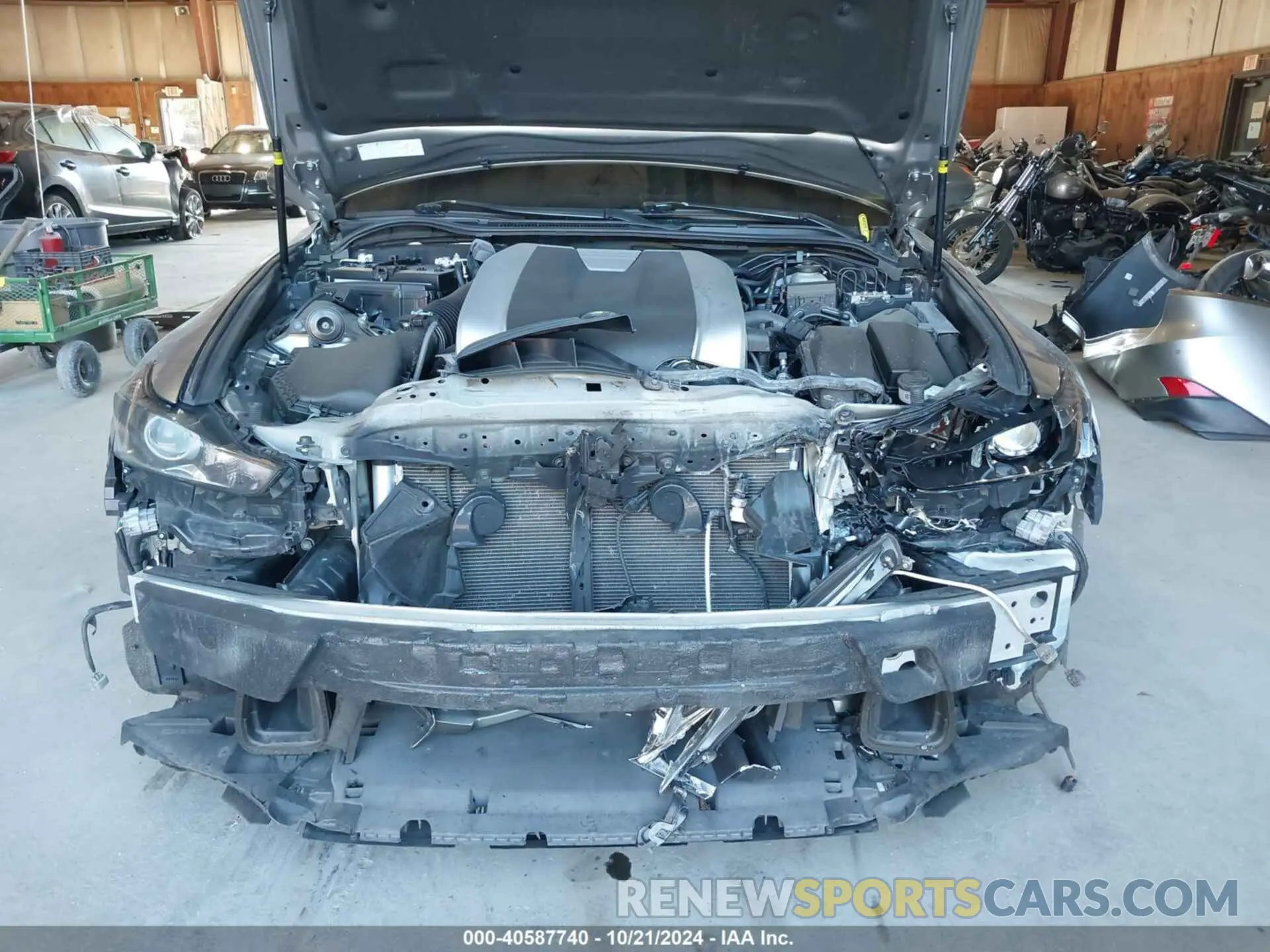 6 fotografías del automóvil dañado JTHD81F25L5042291 LEXUS IS 300 2020