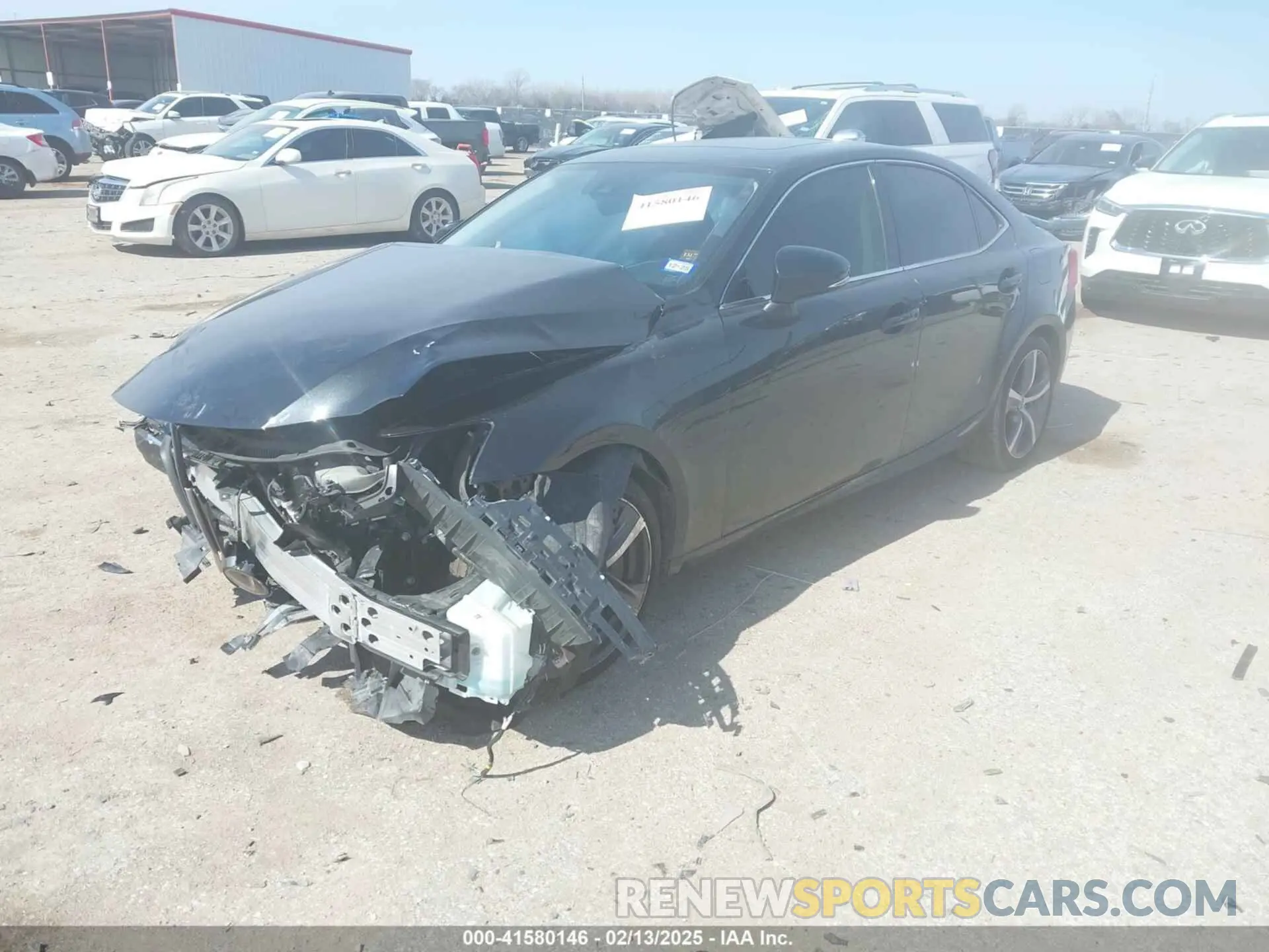 2 fotografías del automóvil dañado JTHDA1D29L5101656 LEXUS IS 300 2020